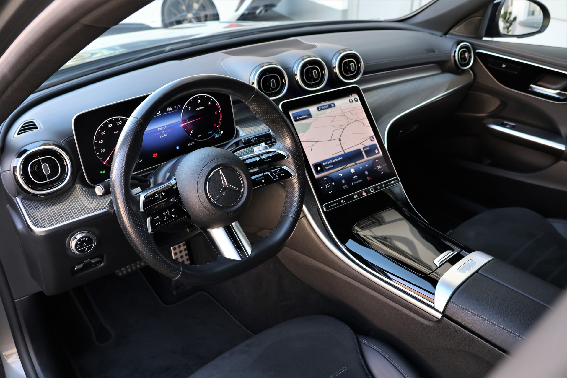 MERCEDES-BENZ C 220 d T 4Matic Swiss Star AMG-Line (CH) MSI+-image-10