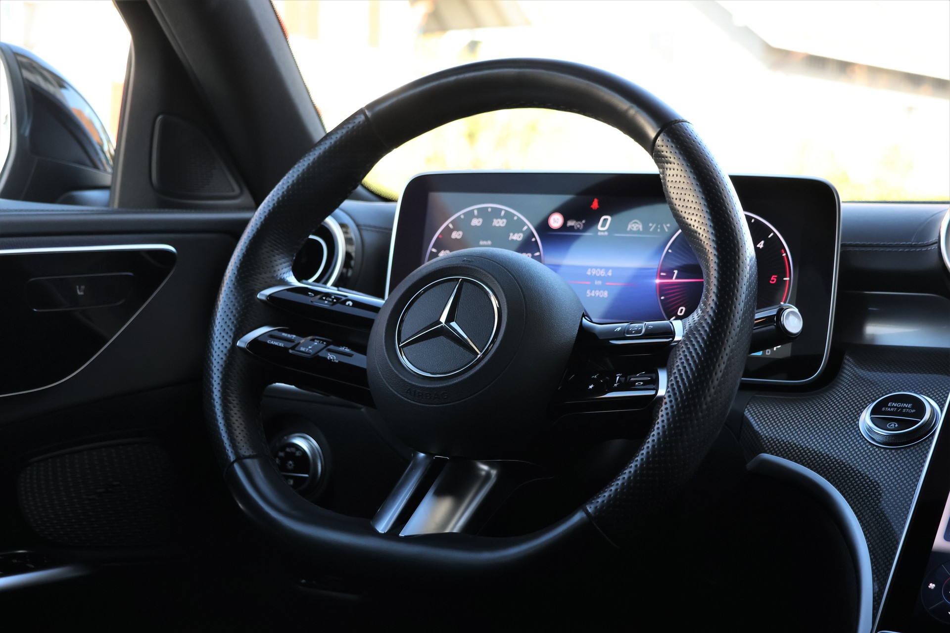 MERCEDES-BENZ C 220 d T 4Matic Swiss Star AMG-Line (CH) MSI+-image-14