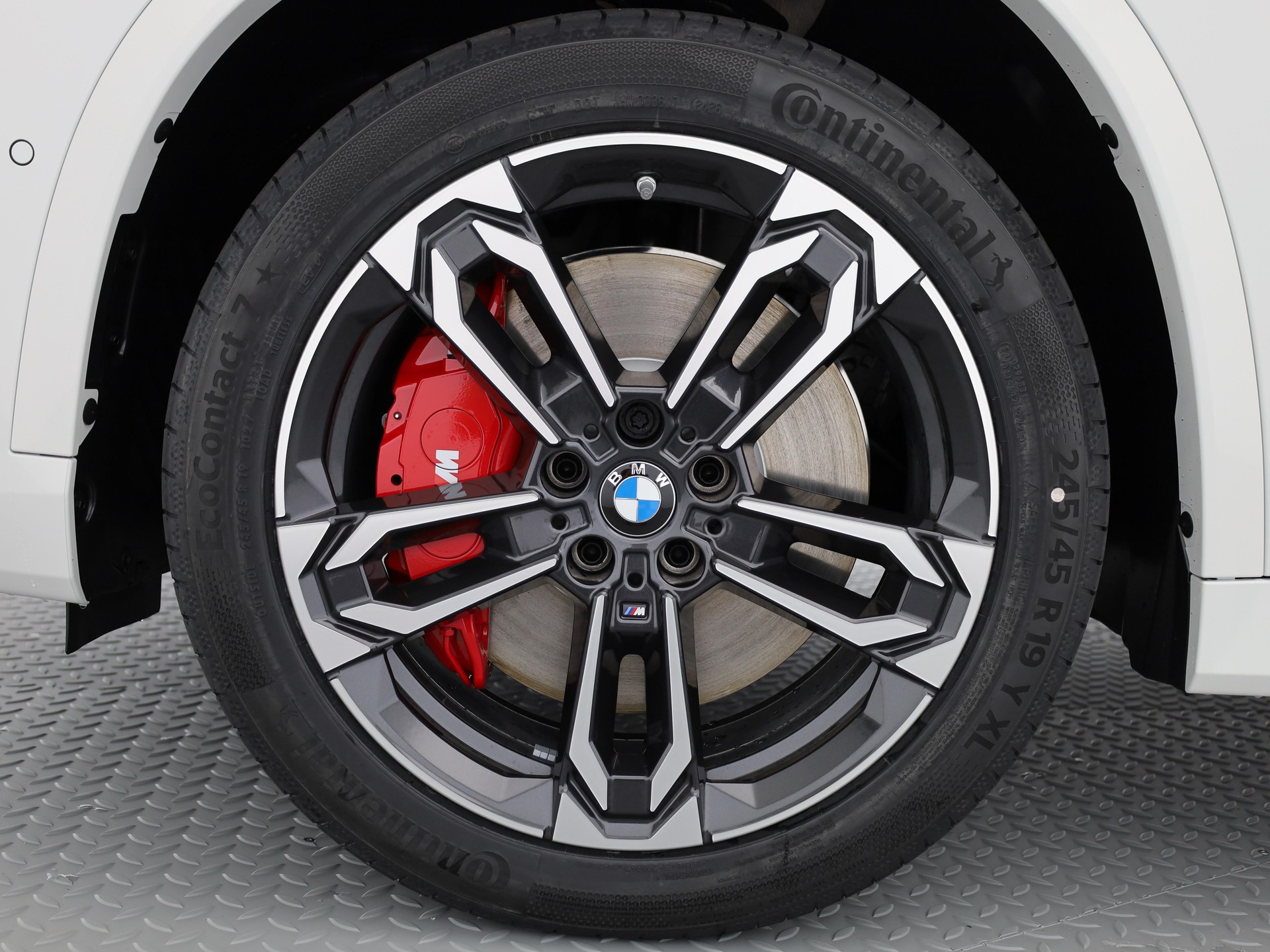 BMW iX1 U11 30 xDrive-image-5