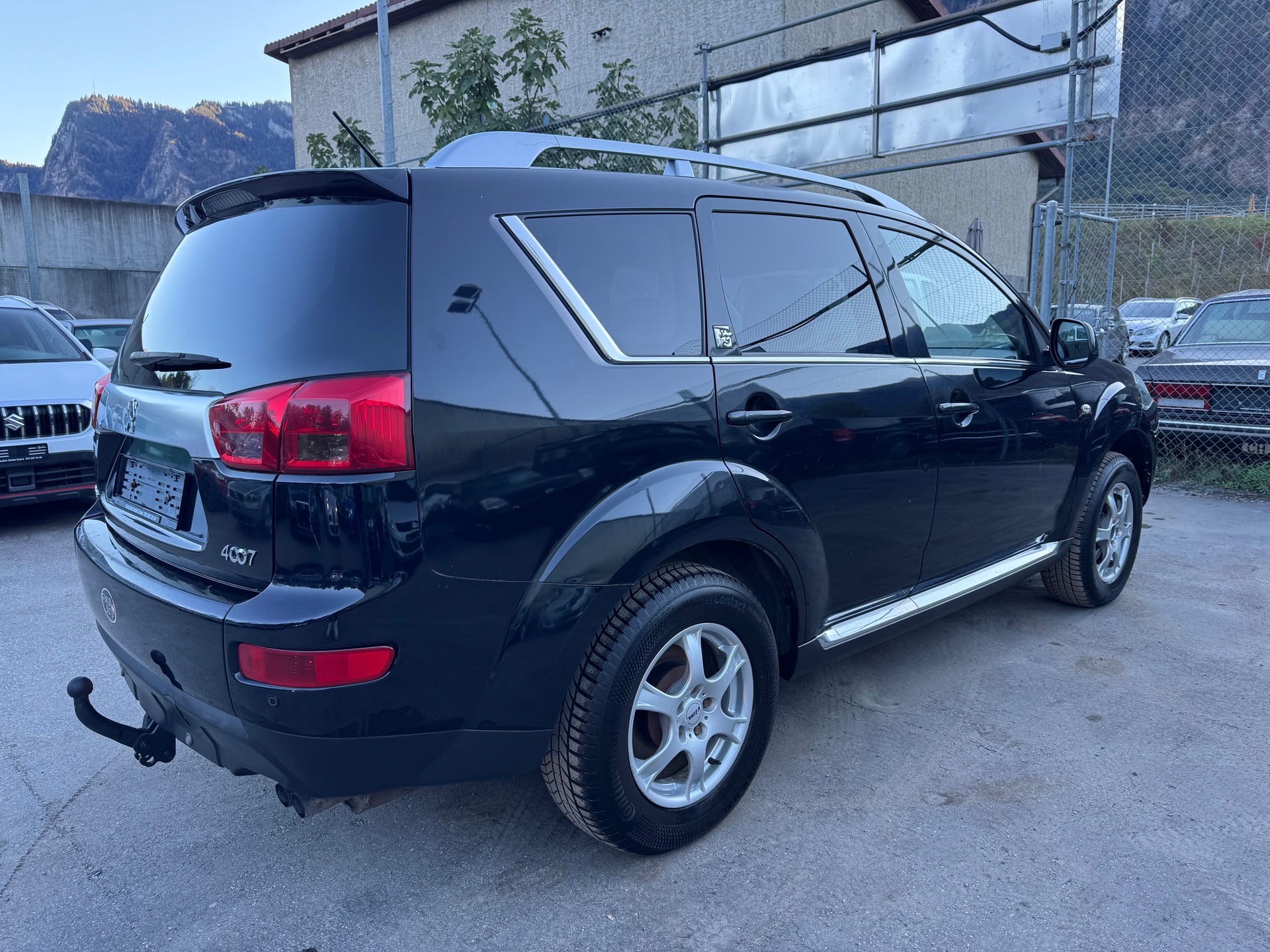 PEUGEOT 4007 2.2 HDi Dynamic-image-3