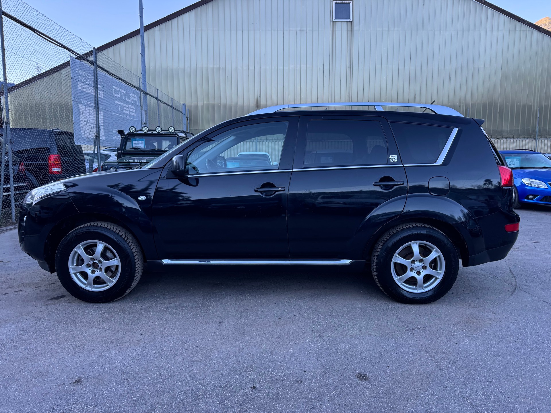 PEUGEOT 4007 2.2 HDi Dynamic-image-6