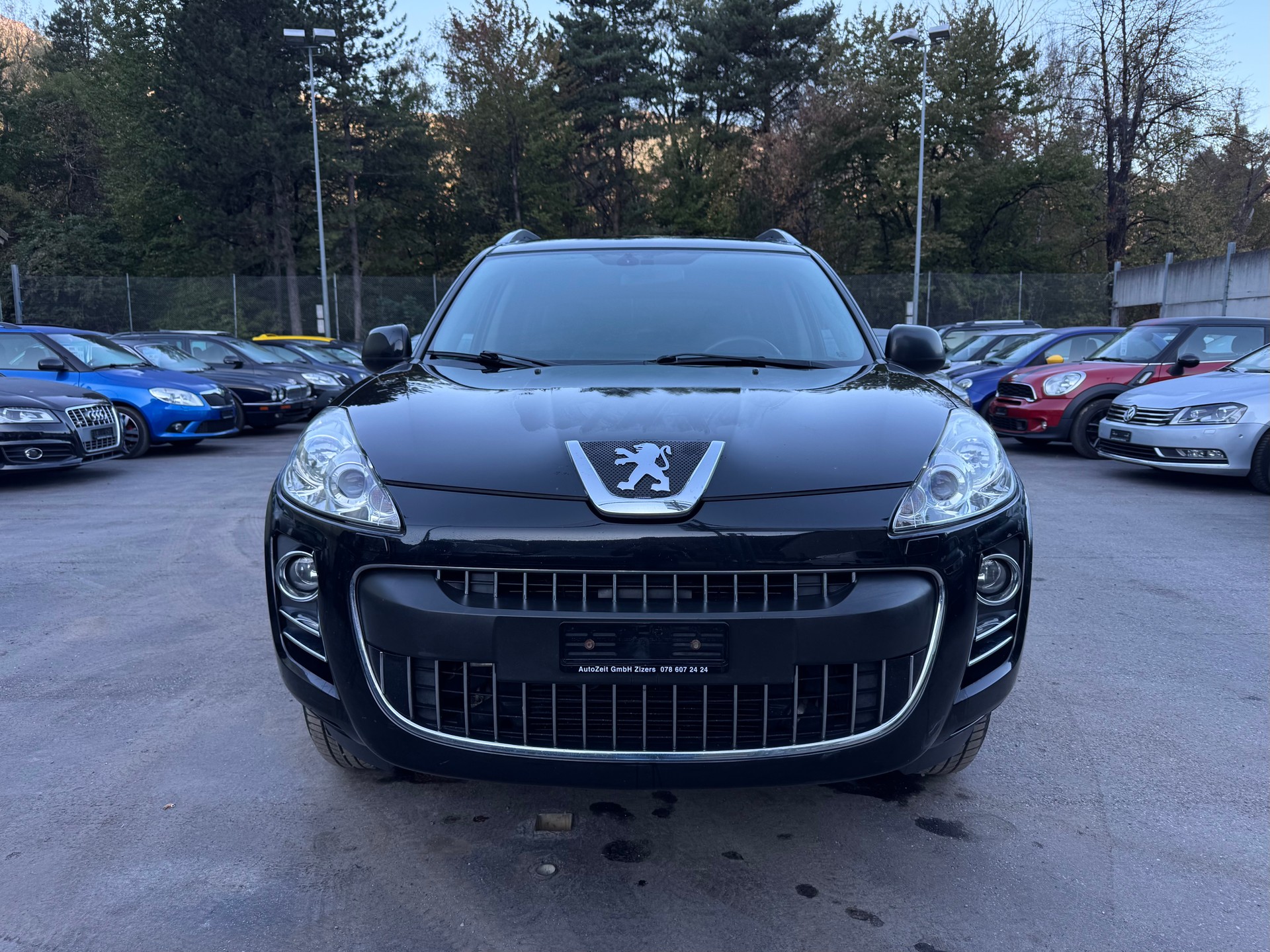 PEUGEOT 4007 2.2 HDi Dynamic