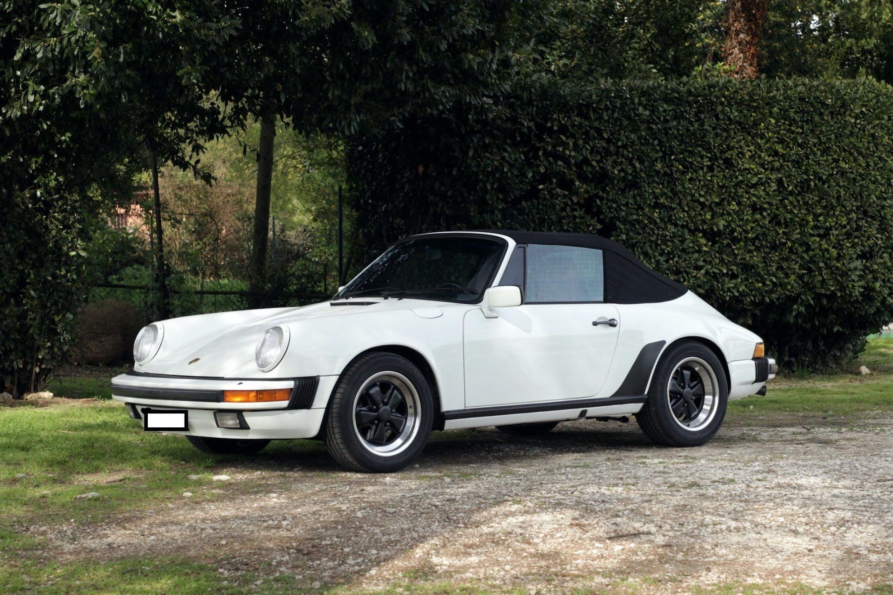 PORSCHE 911 Cabrio SC 3.0-image-0