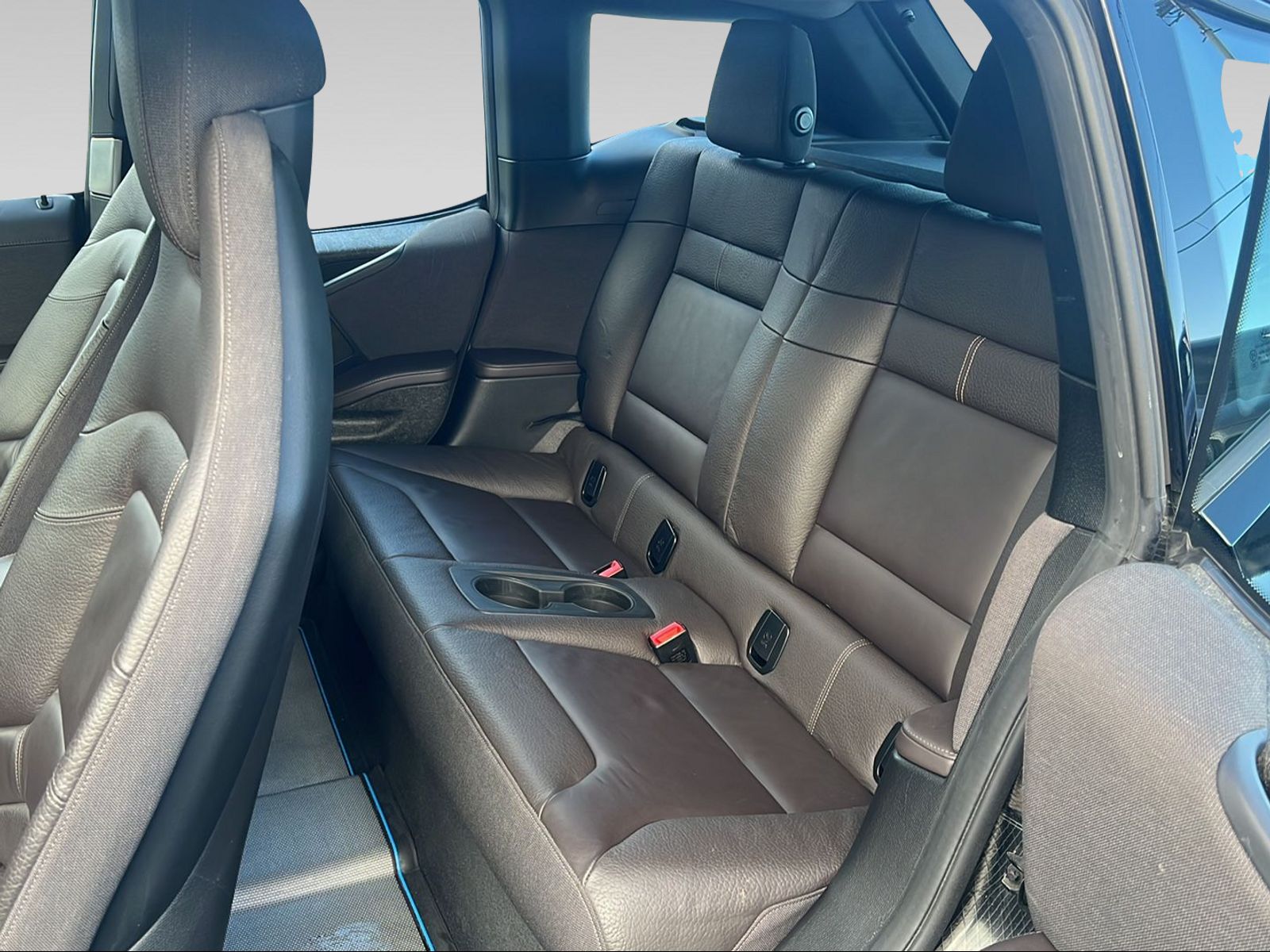 BMW i3 (94Ah) Range Extender-image-11