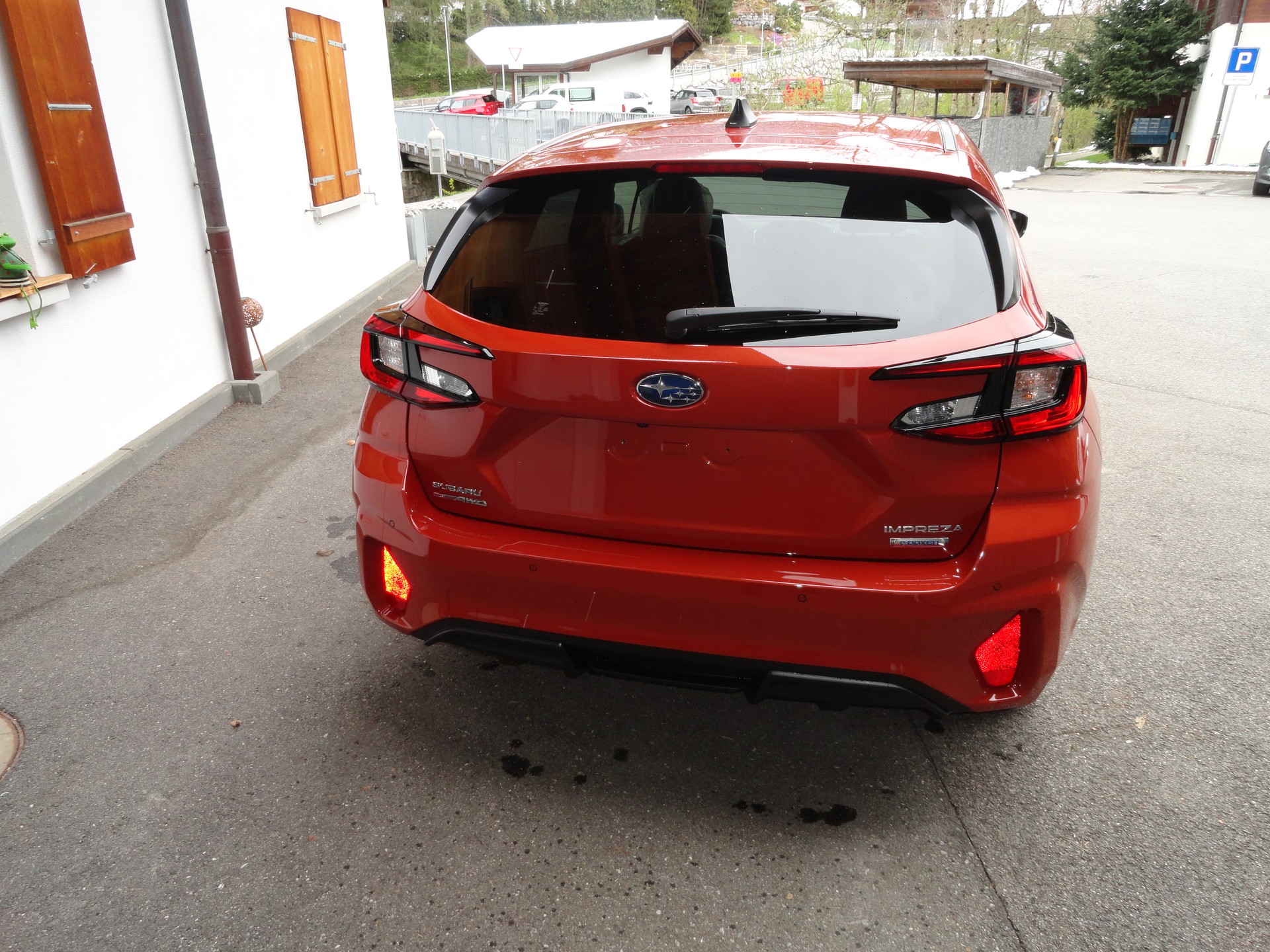 SUBARU Impreza 2.0 e-Boxer Swiss Plus AWD Lineartronic-showroom-element-3