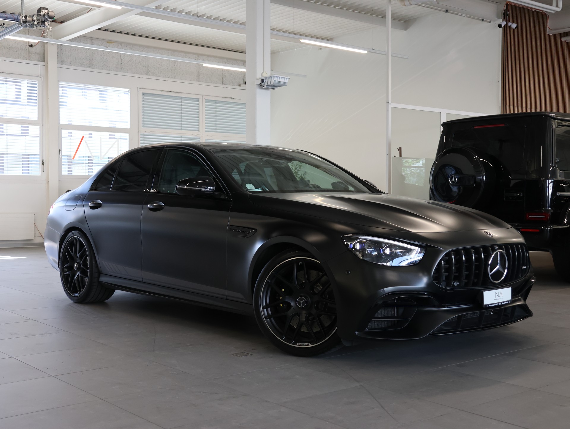 MERCEDES-BENZ AMG E 63 S 4Matic+ Speedshift 9G-TCT *Panorama*Carbon*Schalensitze*Burmester*