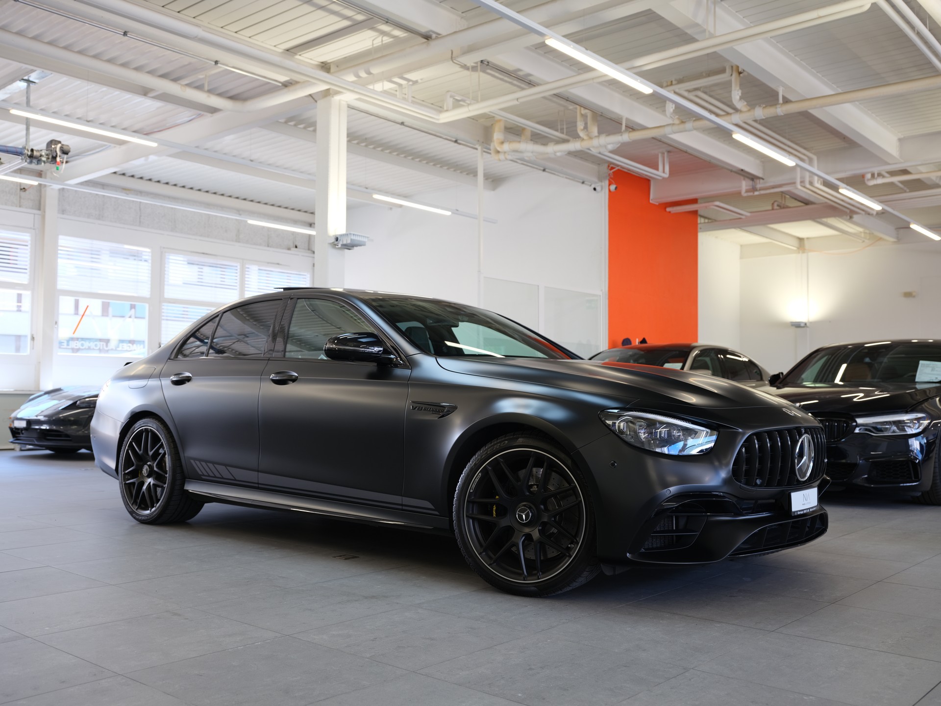 MERCEDES-BENZ AMG E 63 S 4Matic+ Speedshift 9G-TCT *Panorama*Carbon*Schalensitze*Burmester*