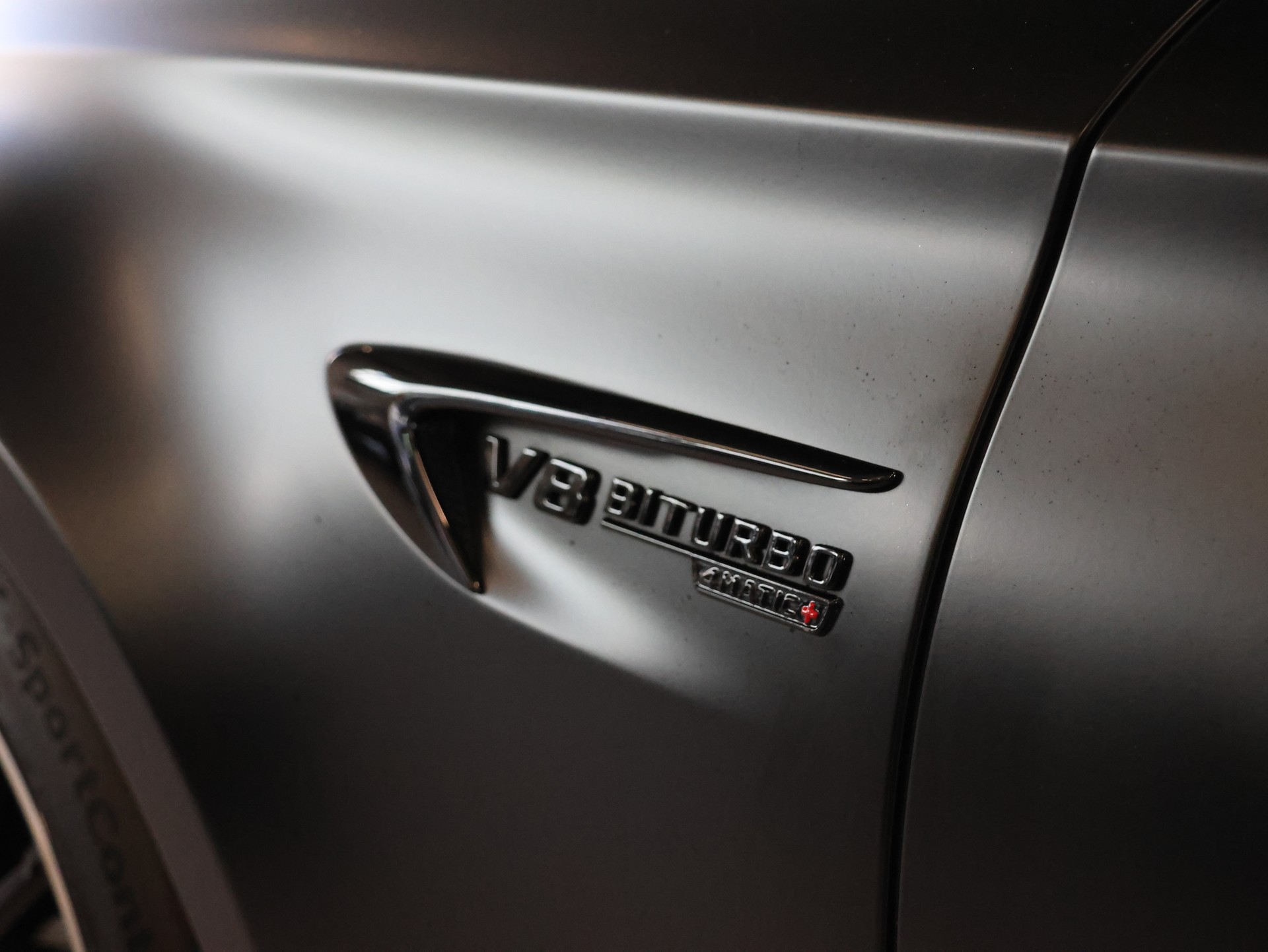 MERCEDES-BENZ AMG E 63 S 4Matic+ Speedshift 9G-TCT *Panorama*Carbon*Schalensitze*Burmester*-image-11