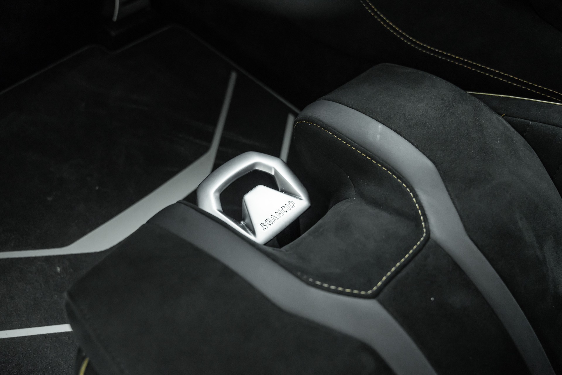 LAMBORGHINI Huracan STO Coupé DCT RWD-image-19