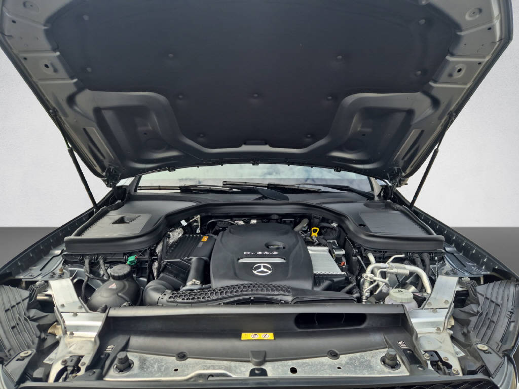 MERCEDES-BENZ GLC 350 e AMG Line 4Matic-image-8