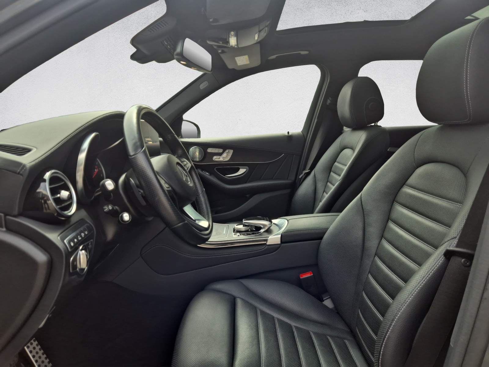 MERCEDES-BENZ GLC 350 e AMG Line 4Matic-image-8