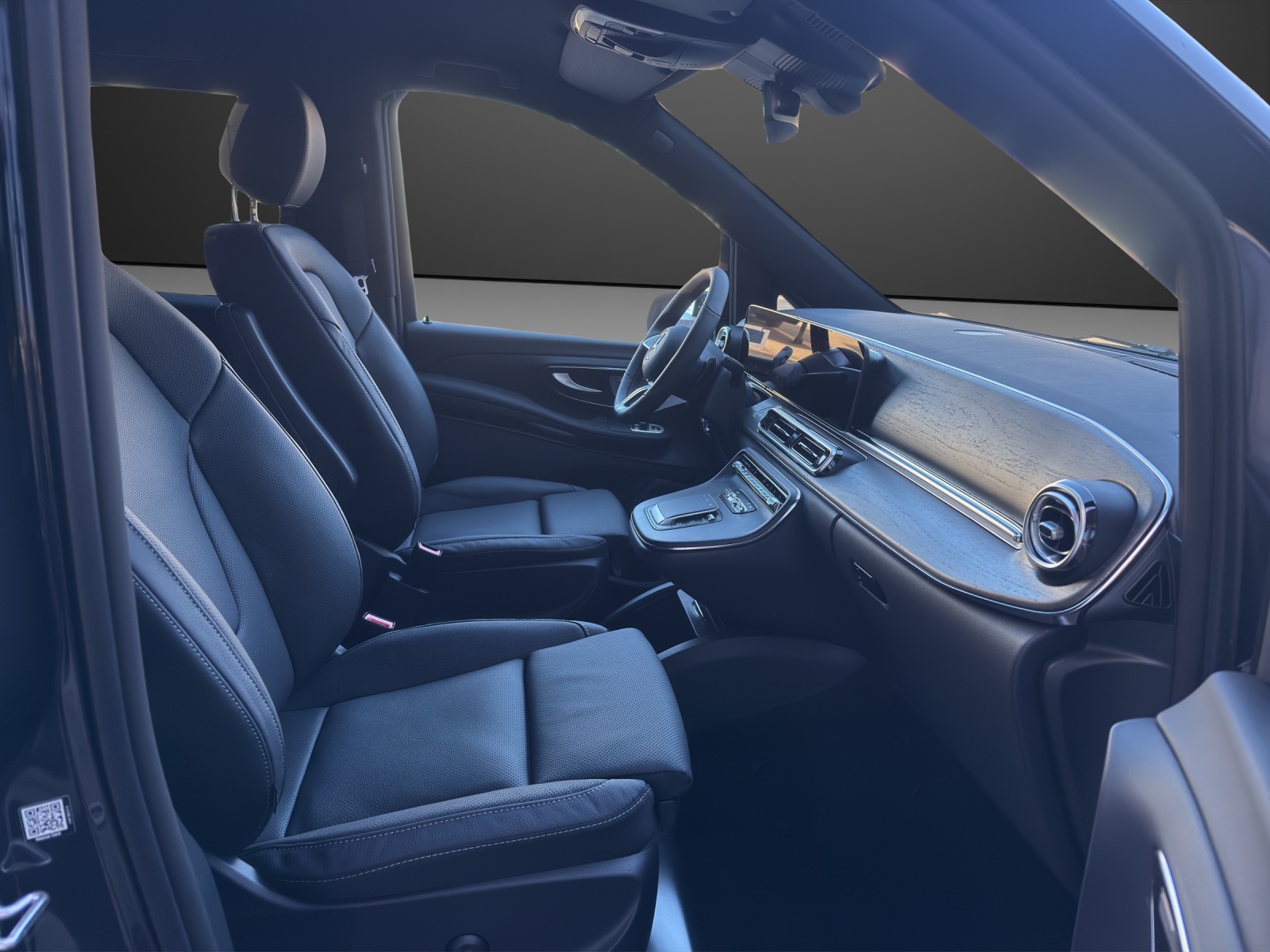 MERCEDES-BENZ V 300 d lang Avantgarde 4Matic 9G-Tronic-image-9