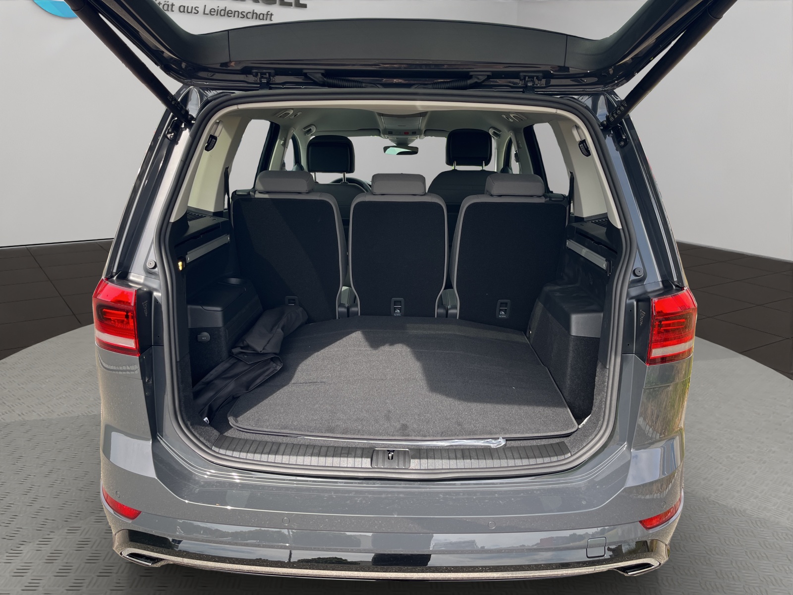 VW Touran 1.5 TSI EVO Comfortline United DSG-image-5