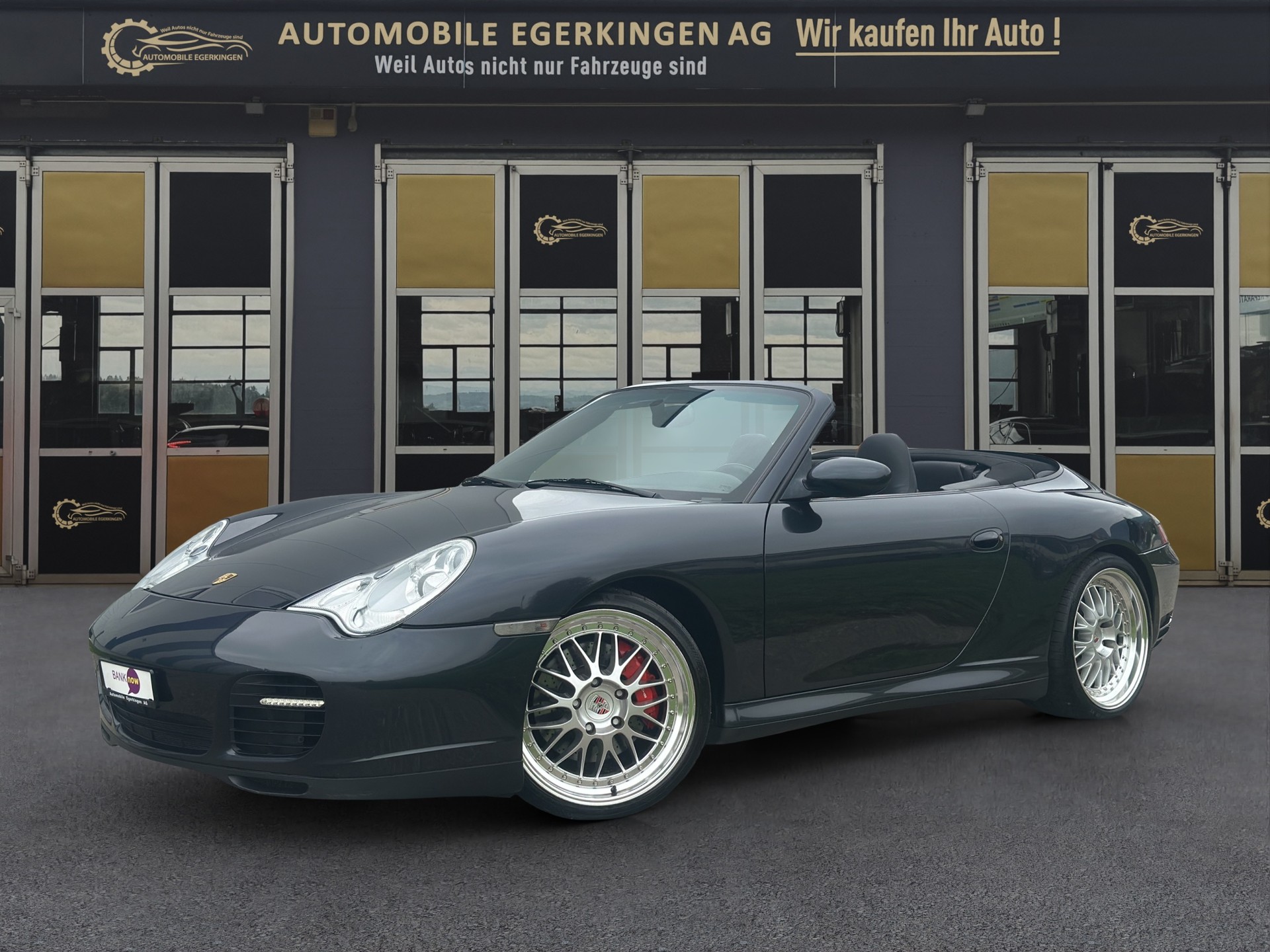 PORSCHE 911 Carrera 4 S Cabrio-image-0