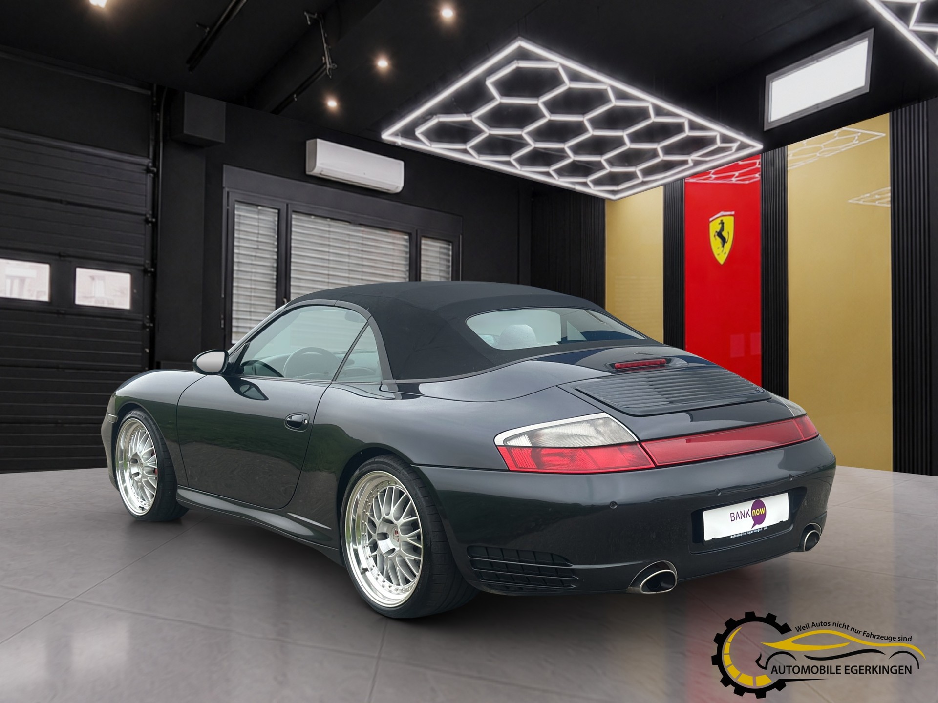 PORSCHE 911 Carrera 4 S Cabrio-image-6