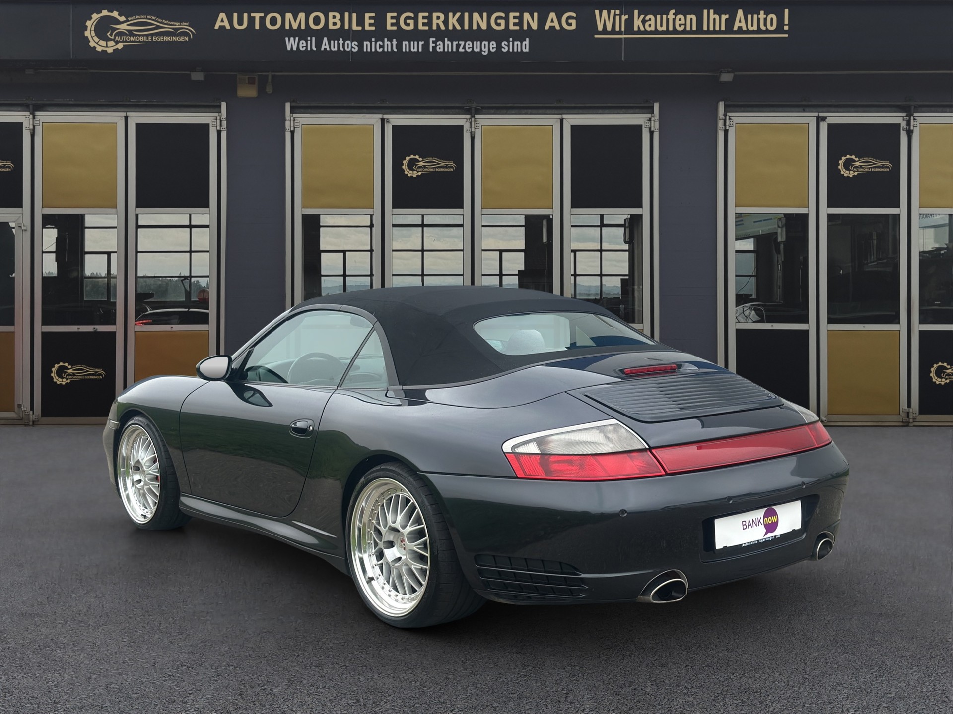 PORSCHE 911 Carrera 4 S Cabrio-image-6
