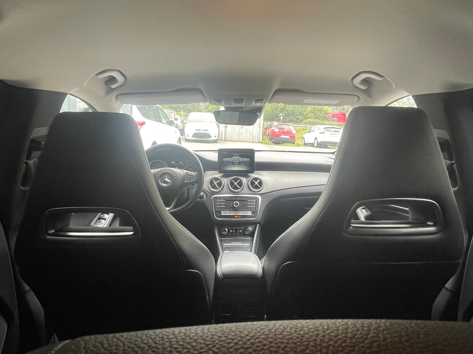 MERCEDES-BENZ CLA Shooting Brake 220 4Matic 7G-DCT-image-7