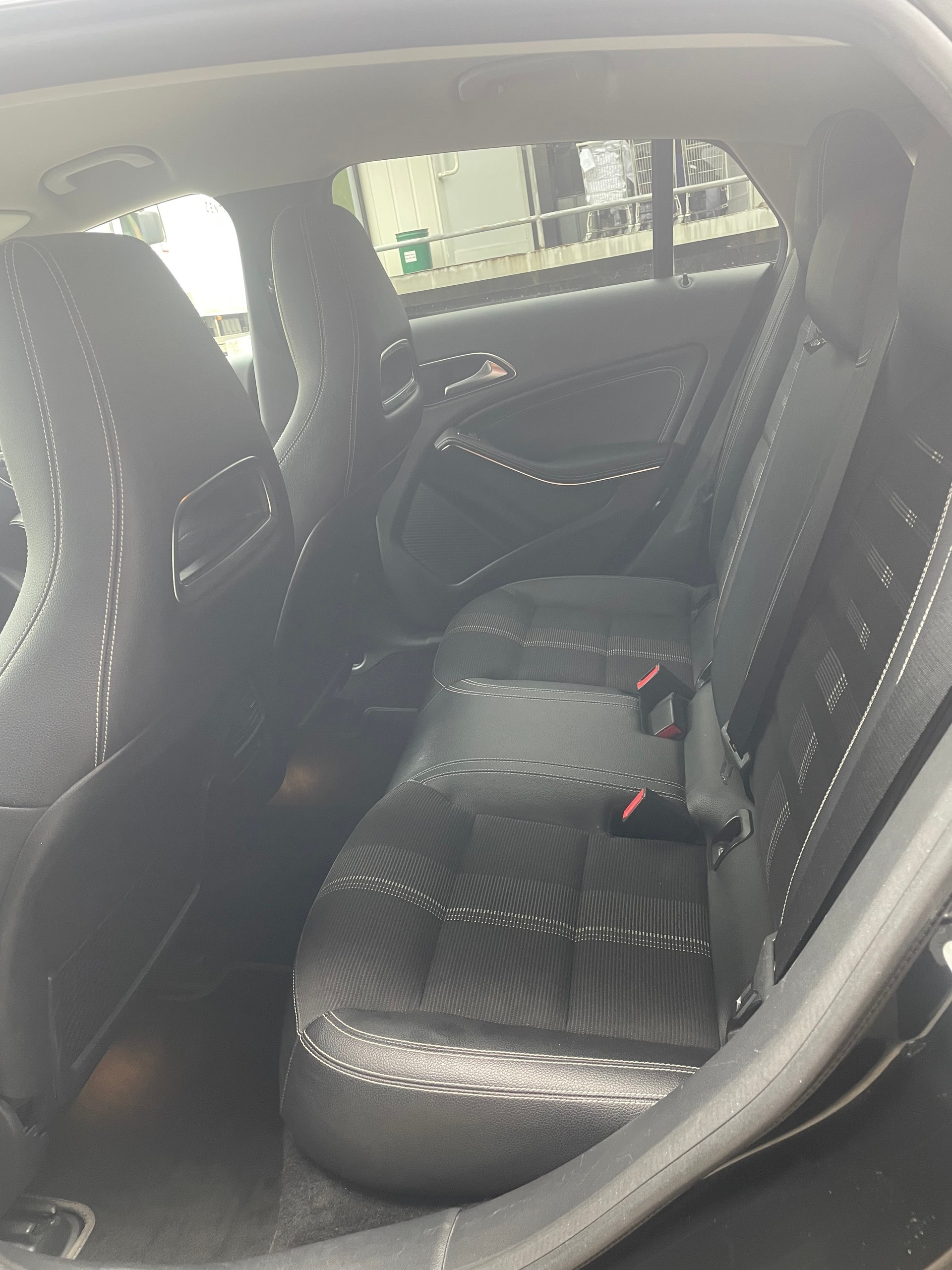 MERCEDES-BENZ CLA Shooting Brake 220 4Matic 7G-DCT-image-6