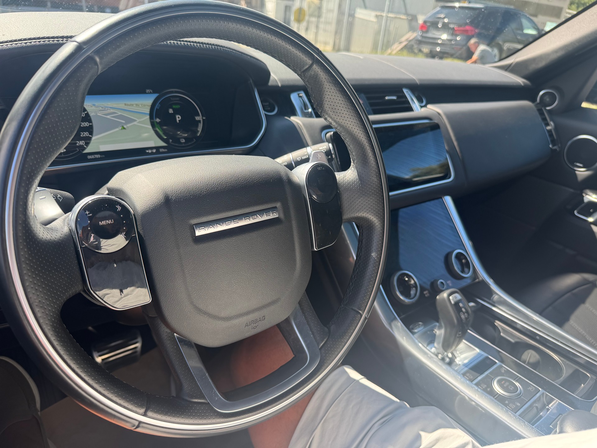 LAND ROVER Range Rover Sport P400e 2.0 I4 PHEV HSE Automatic-image-15