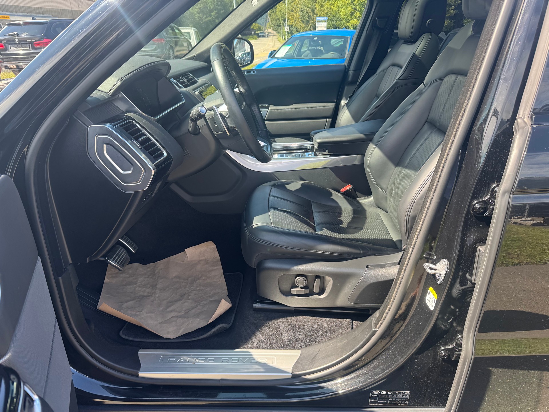 LAND ROVER Range Rover Sport P400e 2.0 I4 PHEV HSE Automatic-image-7