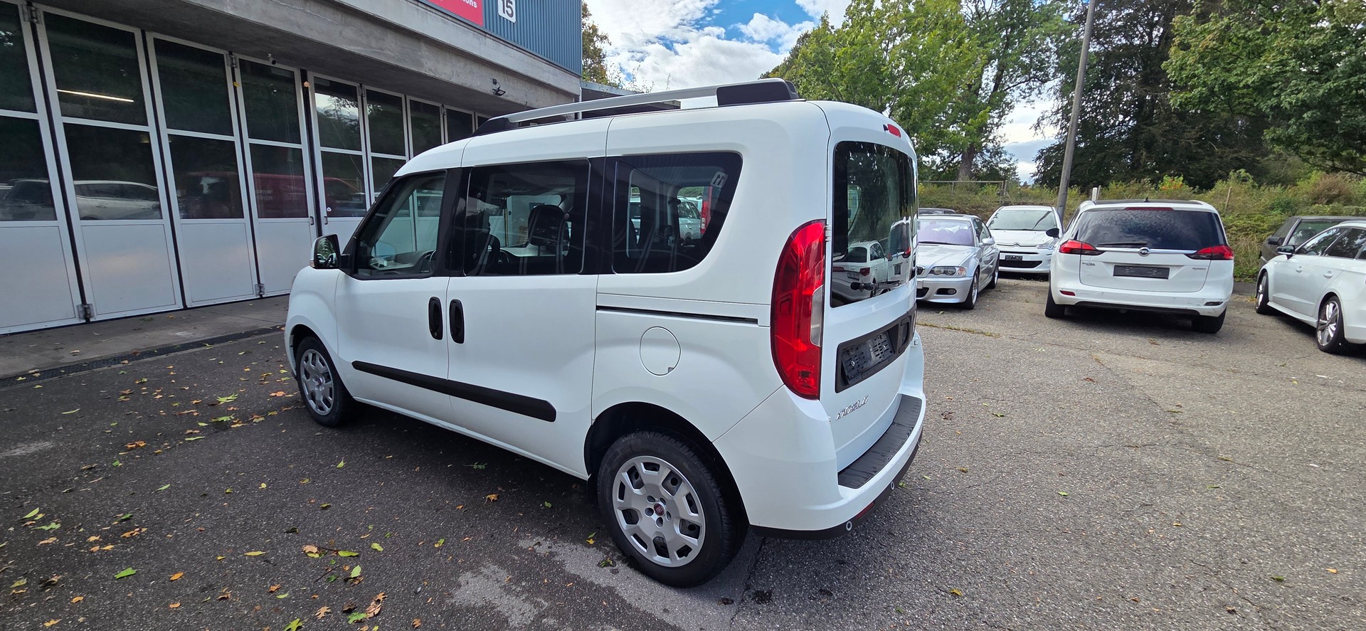 FIAT Doblò 1.6 Multi Jet Lounge-image-3