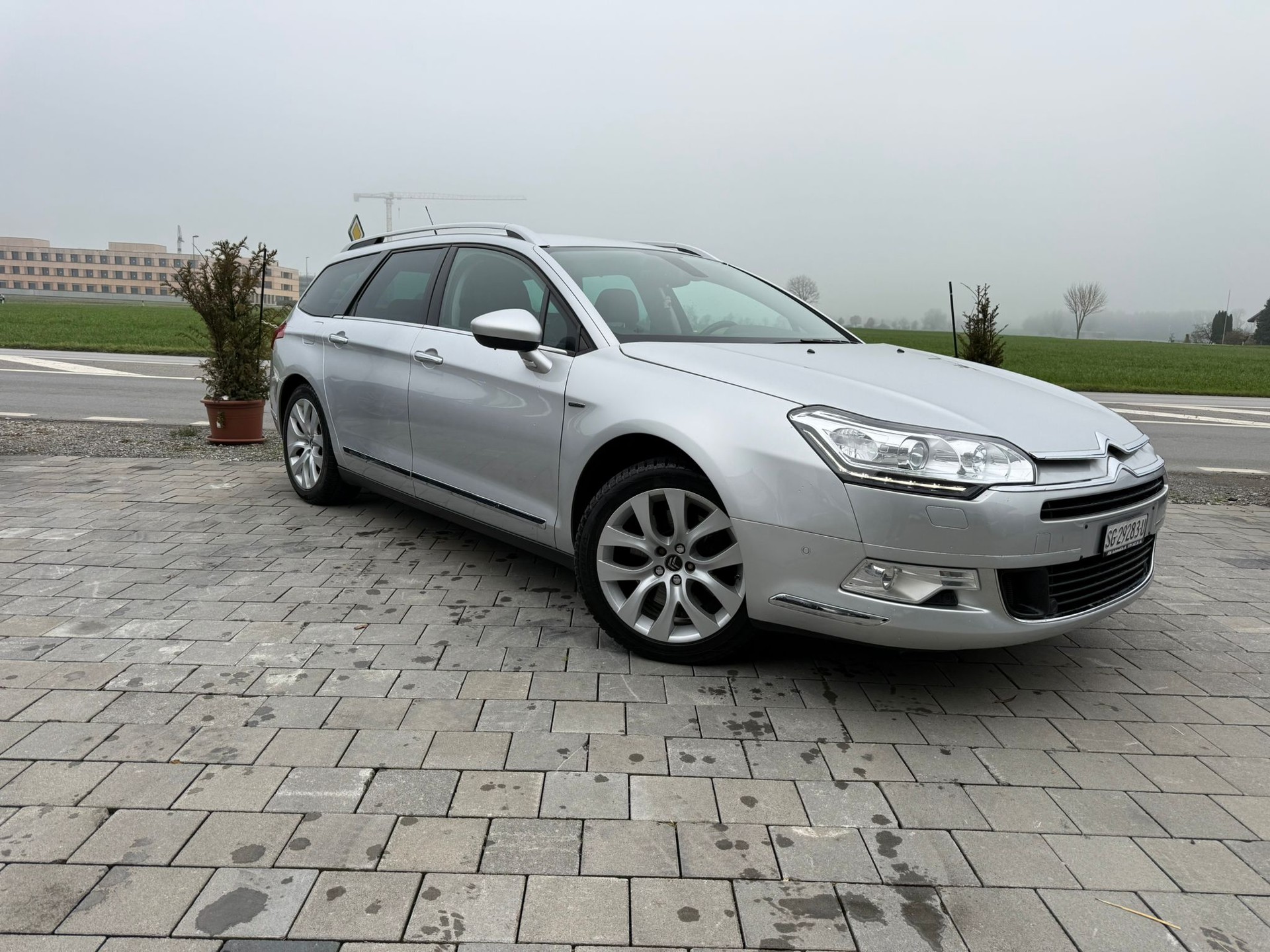 CITROEN C5 Tourer 2.2 HDi Exclusive Automatic-image-1