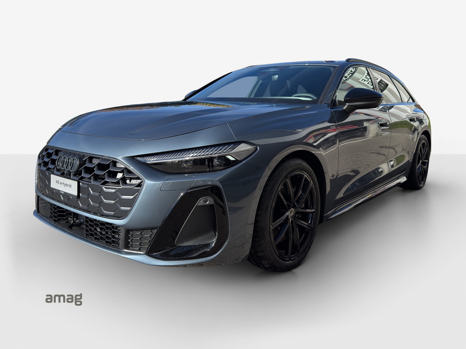 AUDI A5 Avant e-hybrid quattro Attraction 220 kW S tronic-image-0