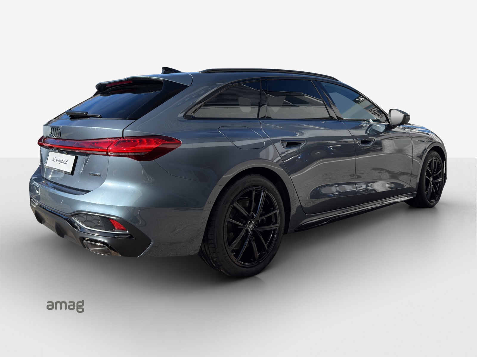 AUDI A5 Avant e-hybrid quattro Attraction 220 kW S tronic-image-7