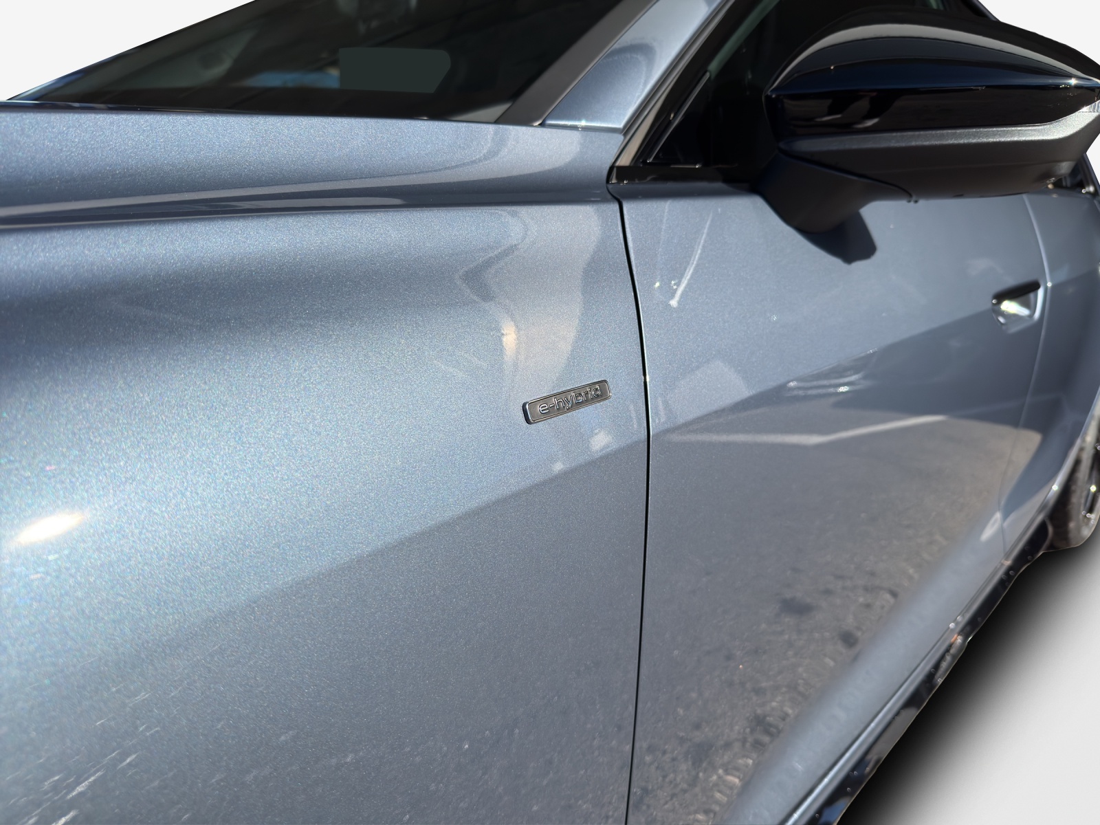 AUDI A5 Avant e-hybrid quattro Attraction 220 kW S tronic-showroom-element-1