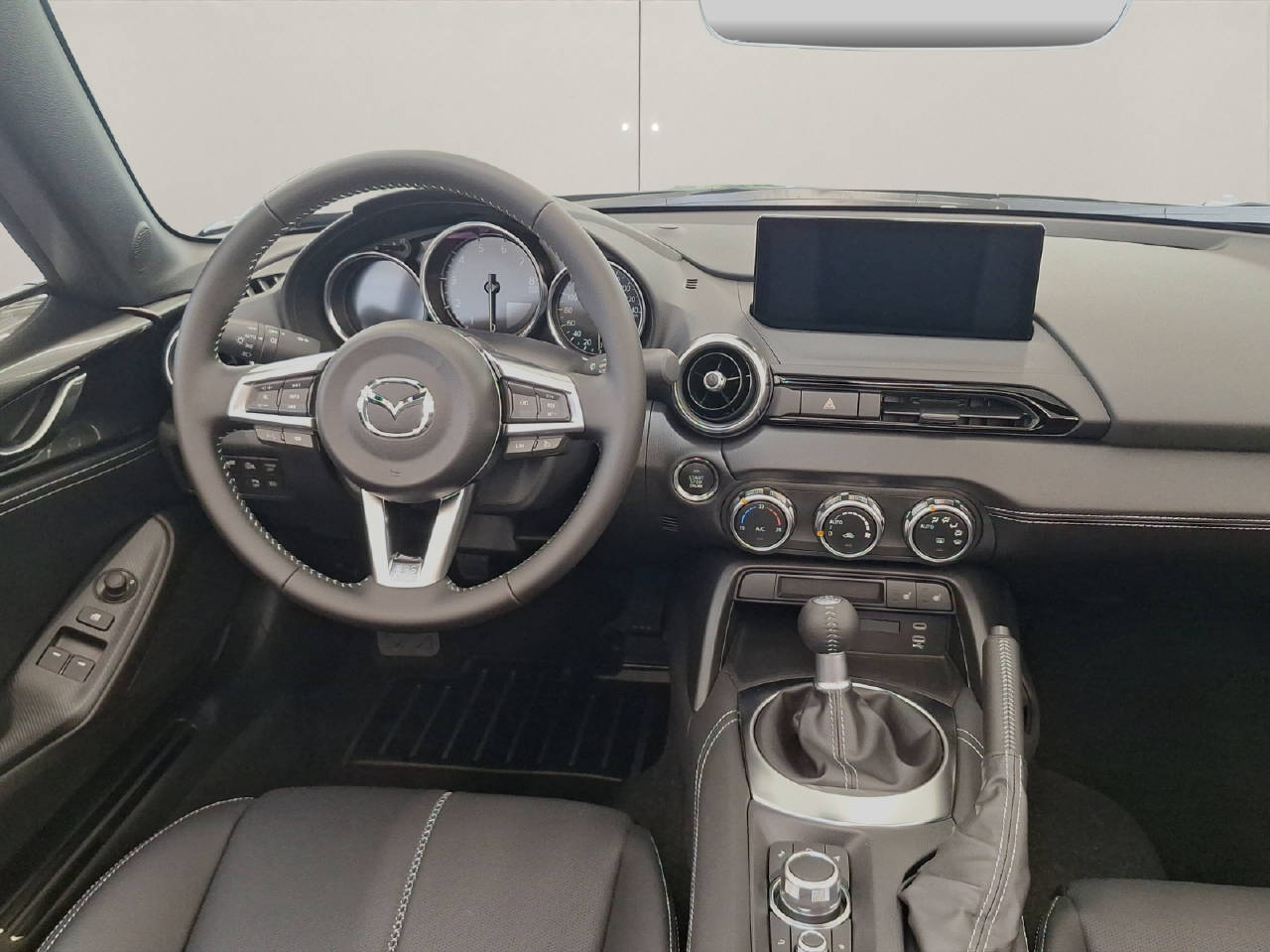 MAZDA MX-5 1.5 132 PS Exclusive-Line-image-5