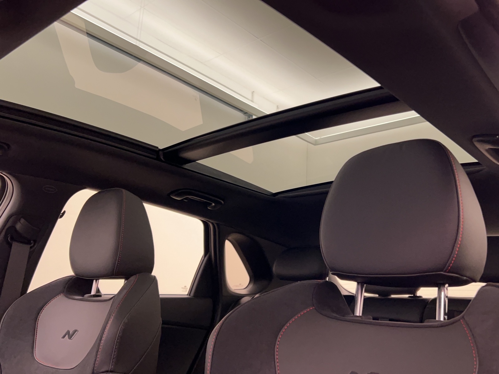 HYUNDAI i30 1.5 T-GDi N-Line LUX.pack-image-10
