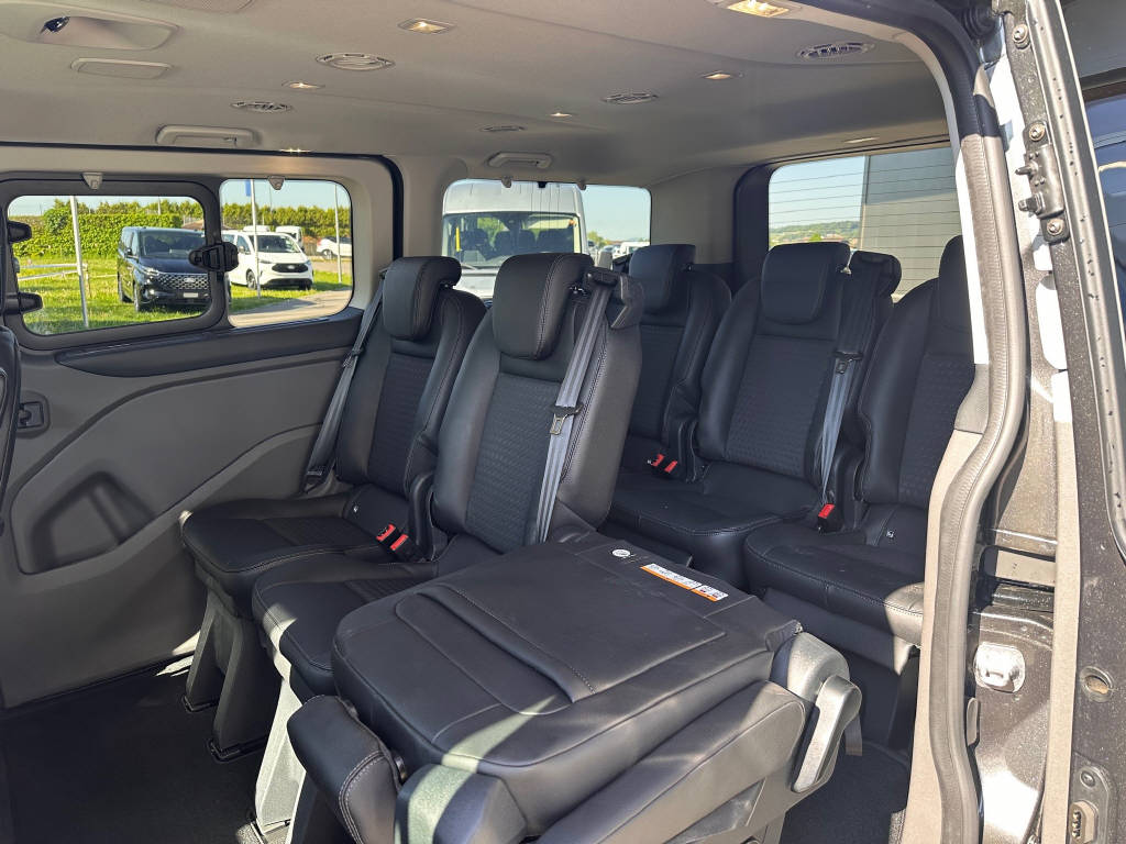 FORD Tourneo Custom Bus 320 L1 2.0 TDCi 170 Sport-image-7