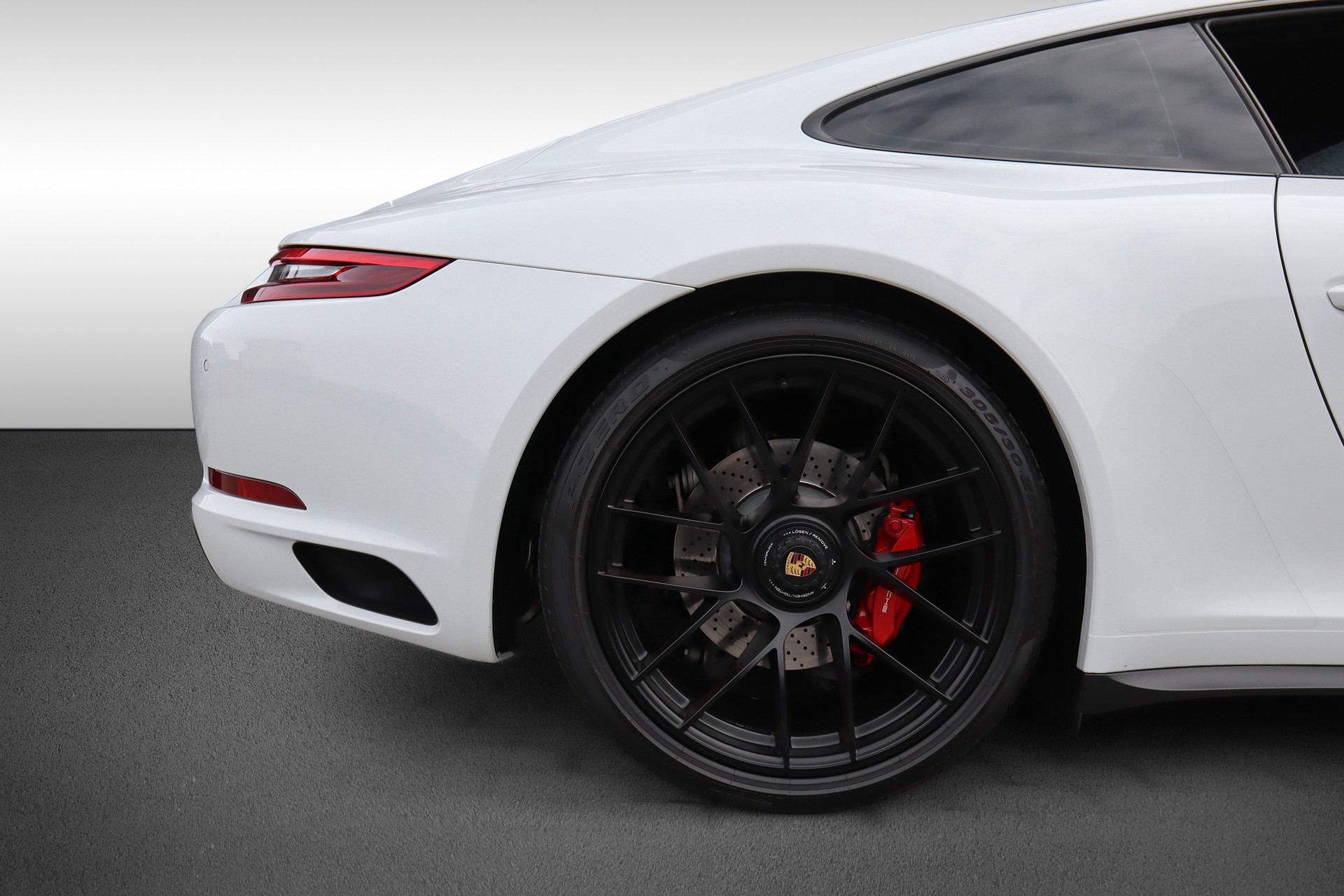 PORSCHE 911 Carrera 4 GTS PDK-image-8