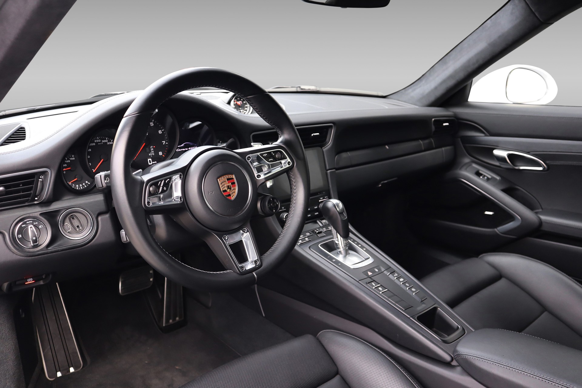 PORSCHE 911 Carrera 4 GTS PDK-image-10