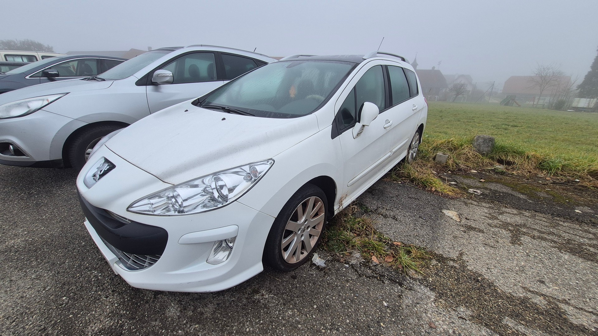 PEUGEOT 308 SW 1.6 HDI Trendy-image-0