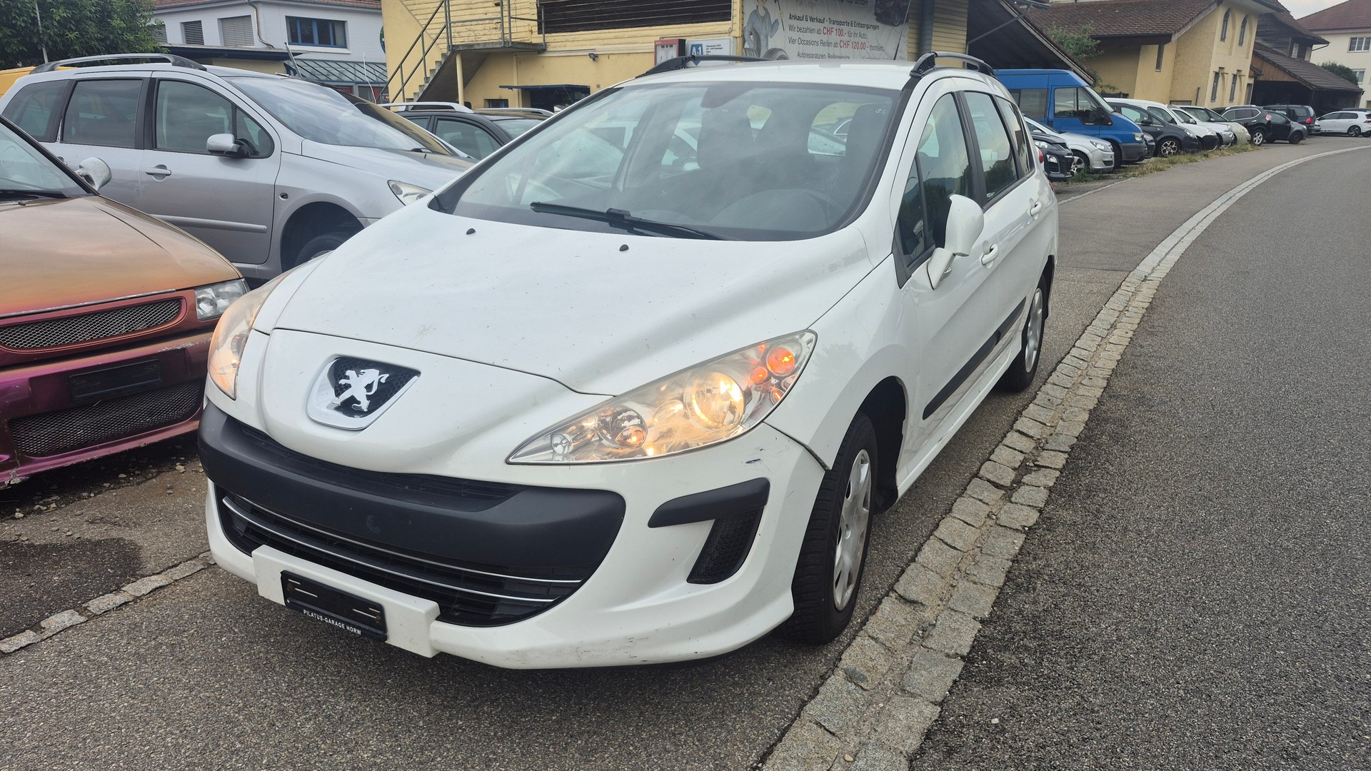 PEUGEOT 308 SW 1.6 HDI Trendy-image-0