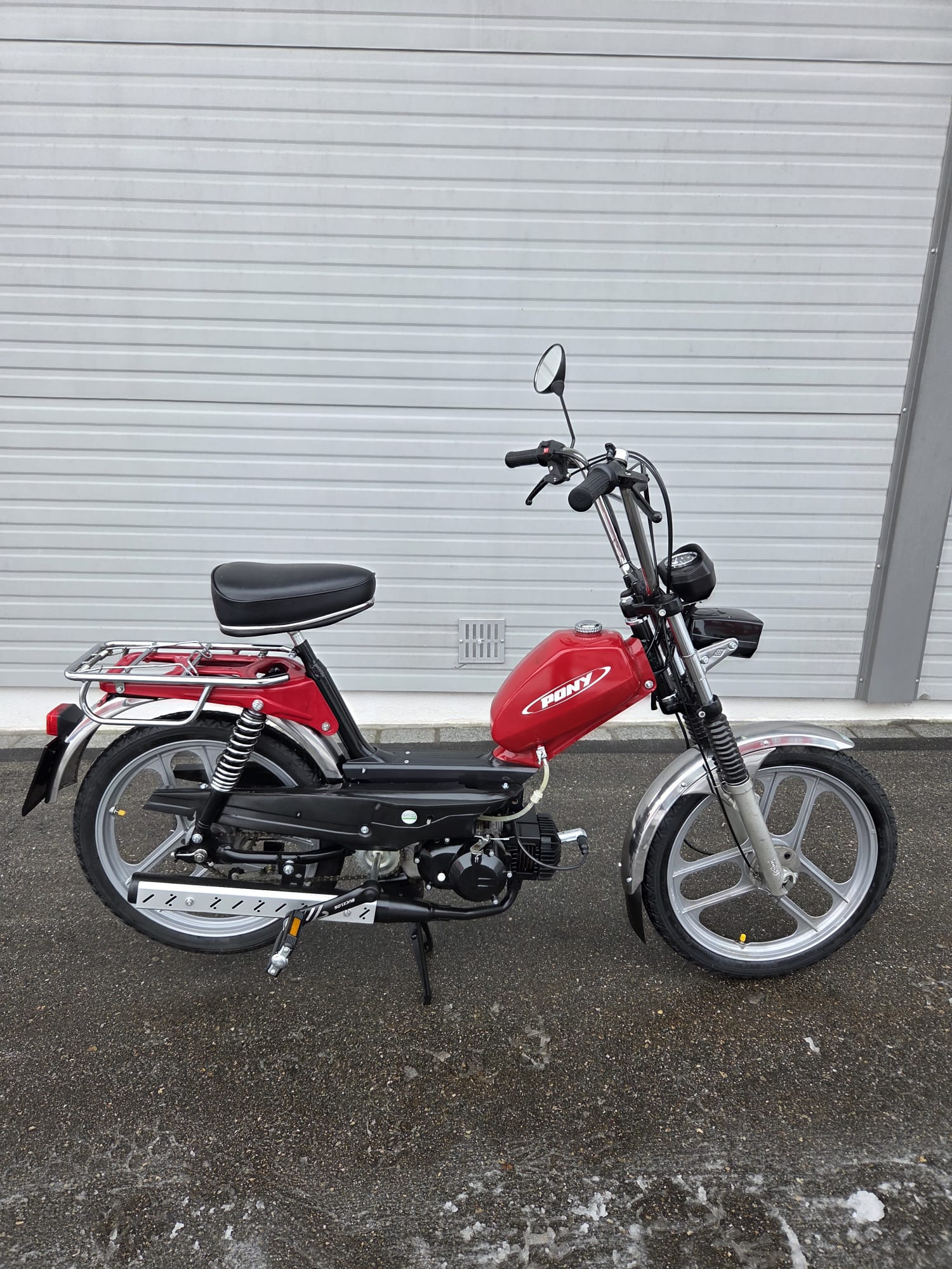 PONY GTX 521 vom Fachhändler-image-1