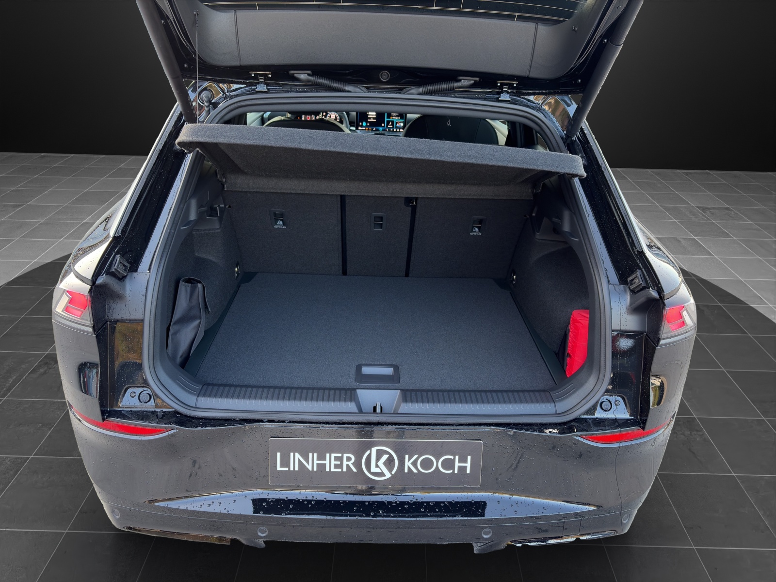 VW T-Roc 1.5 eTSI mHEV R-Line DSG-image-12