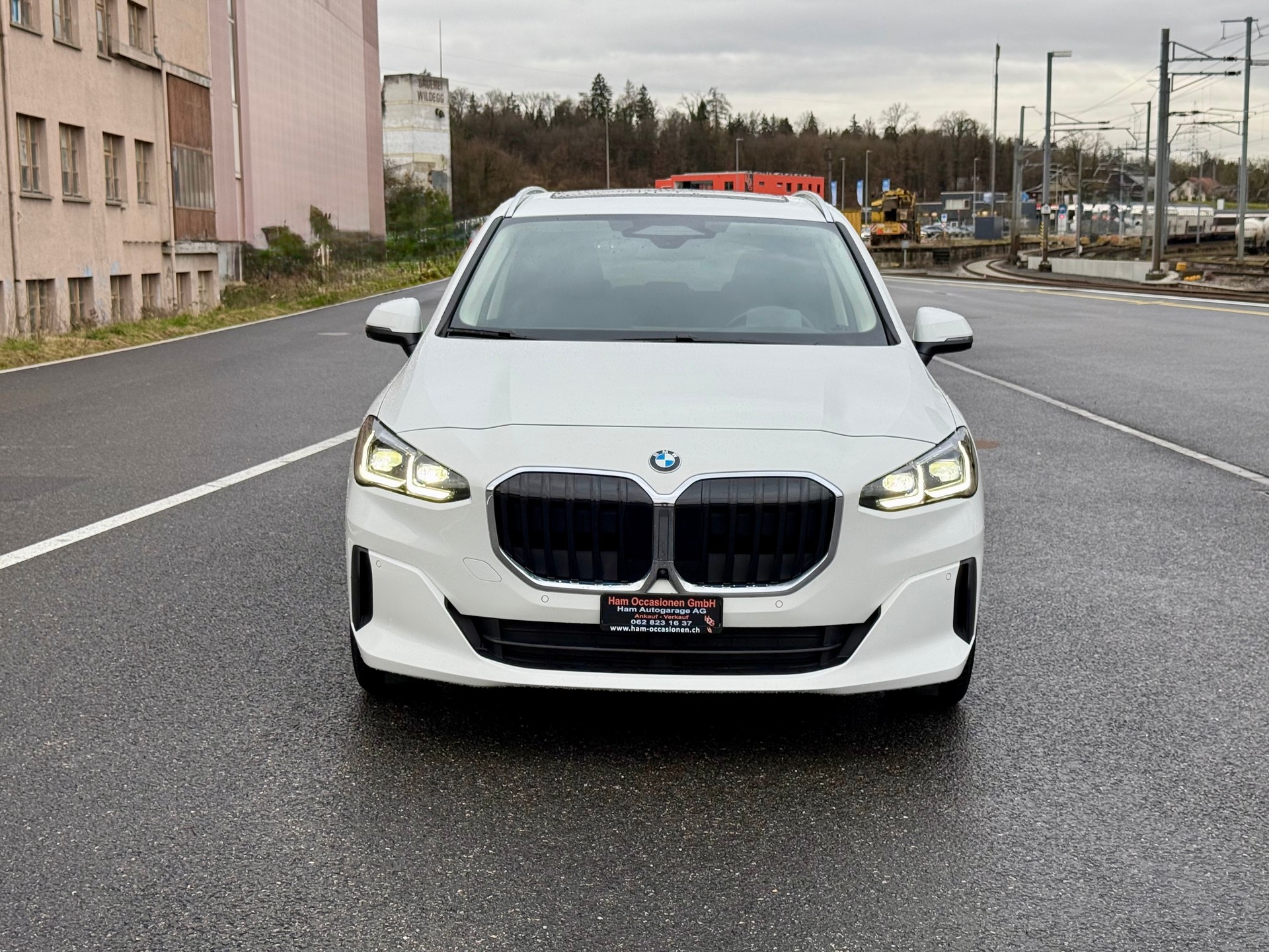 BMW 223d Active Tourer xDrive DKG-image-0