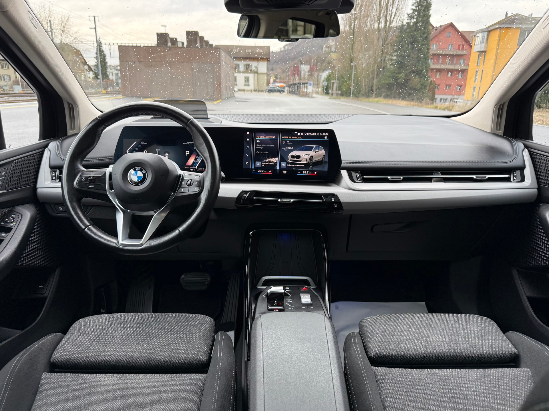 BMW 223d Active Tourer xDrive DKG-image-6