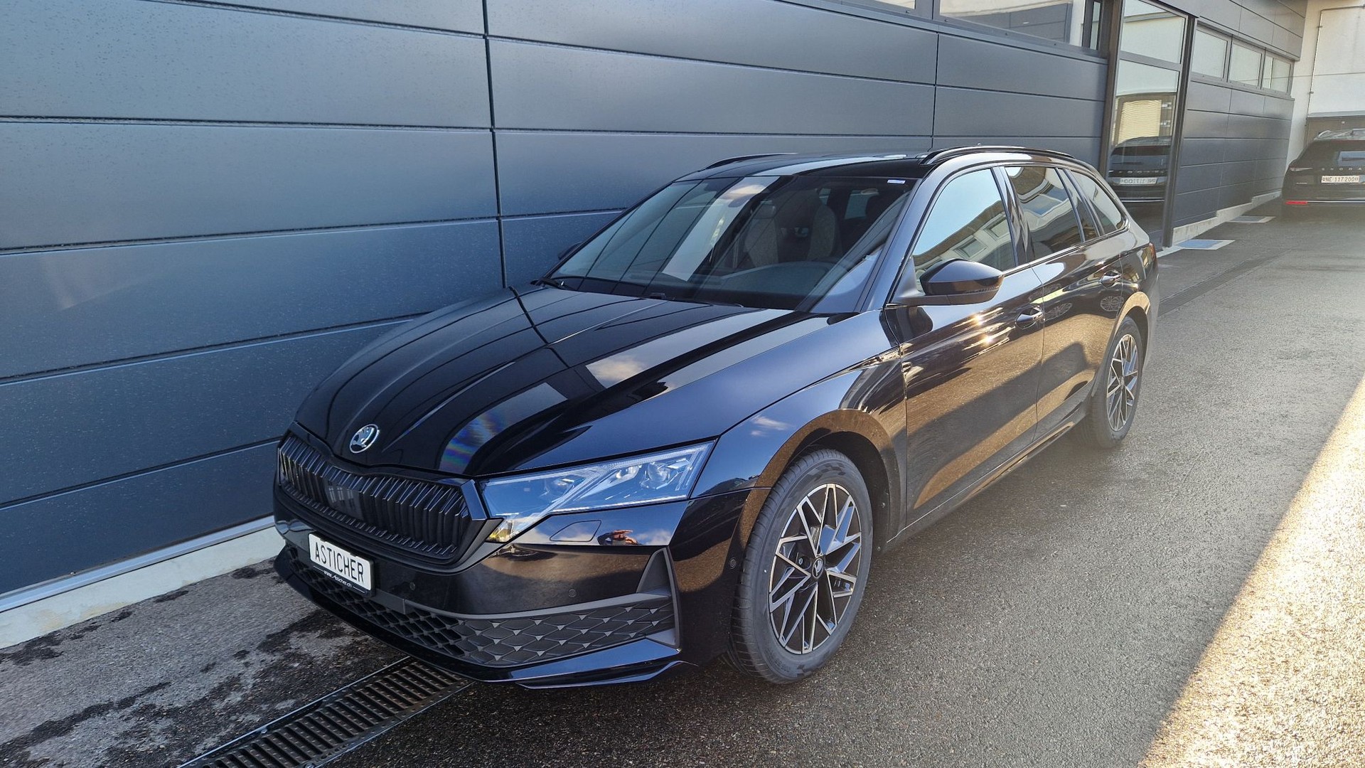 SKODA Octavia Combi 2.0 TSI DSG Sport Line 4x4