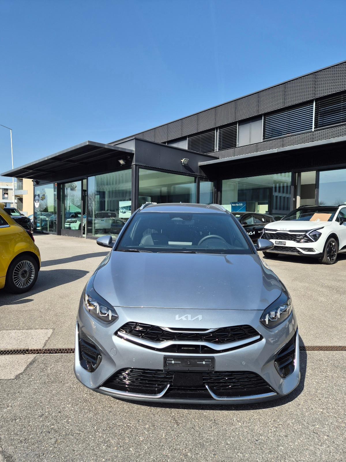KIA Ceed SW 1.5 T-GDi GT-Line-image-5