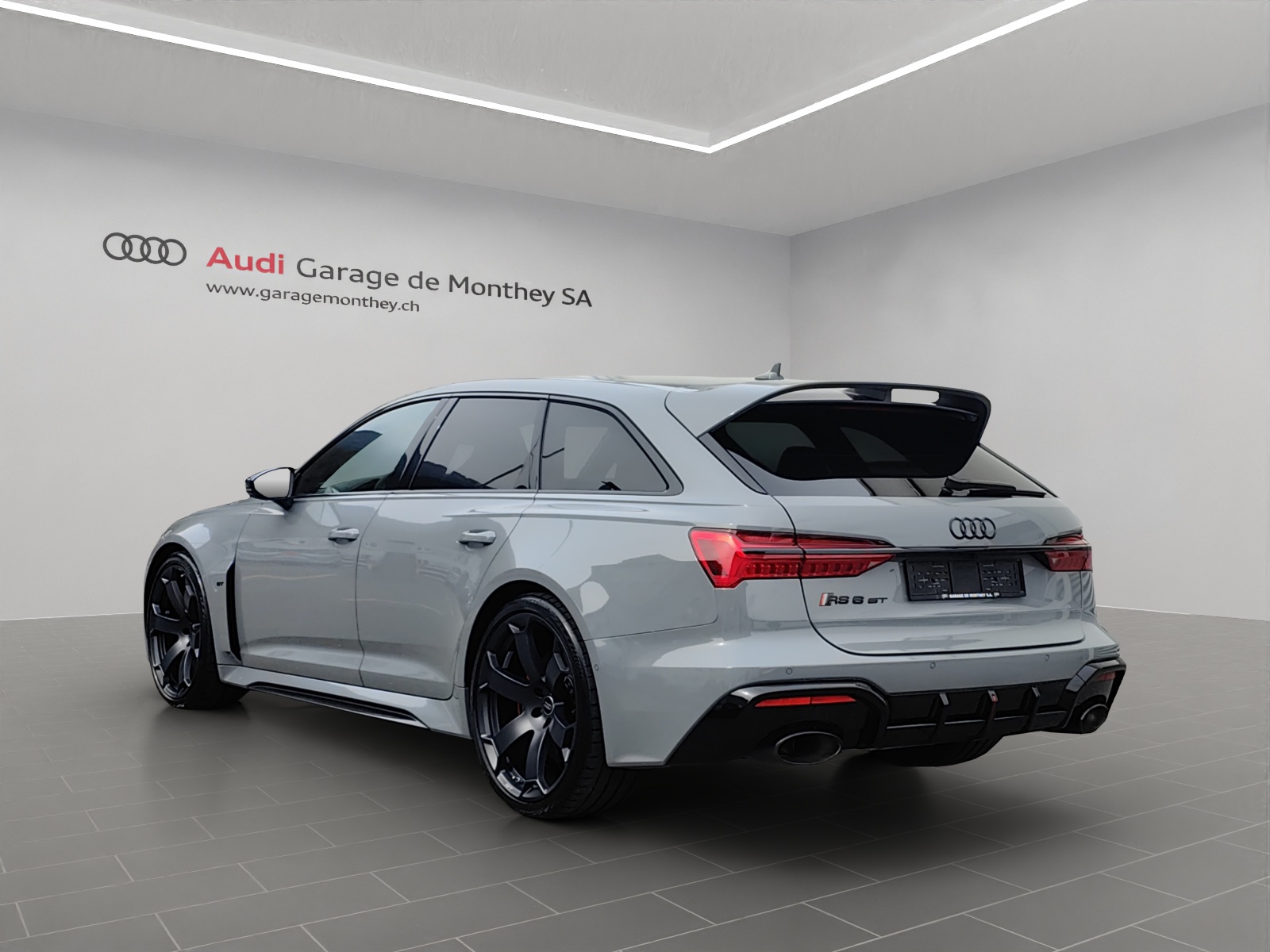 AUDI AUDI RS6 Avant GT Avant 4.0 TFSI V8 Performance quattro"1 of 660"-image-2