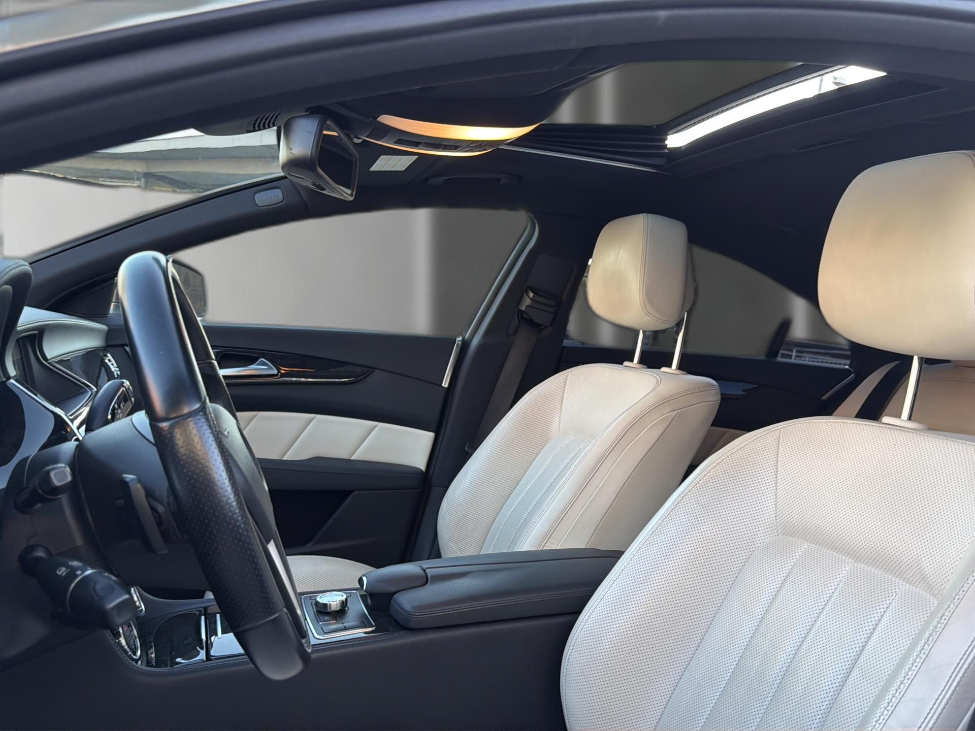 MERCEDES-BENZ CLS 500 4Matic 7G-Tronic-image-10