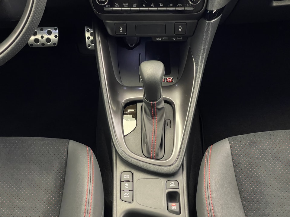 Yaris Hybrid 1.5 GR Sport