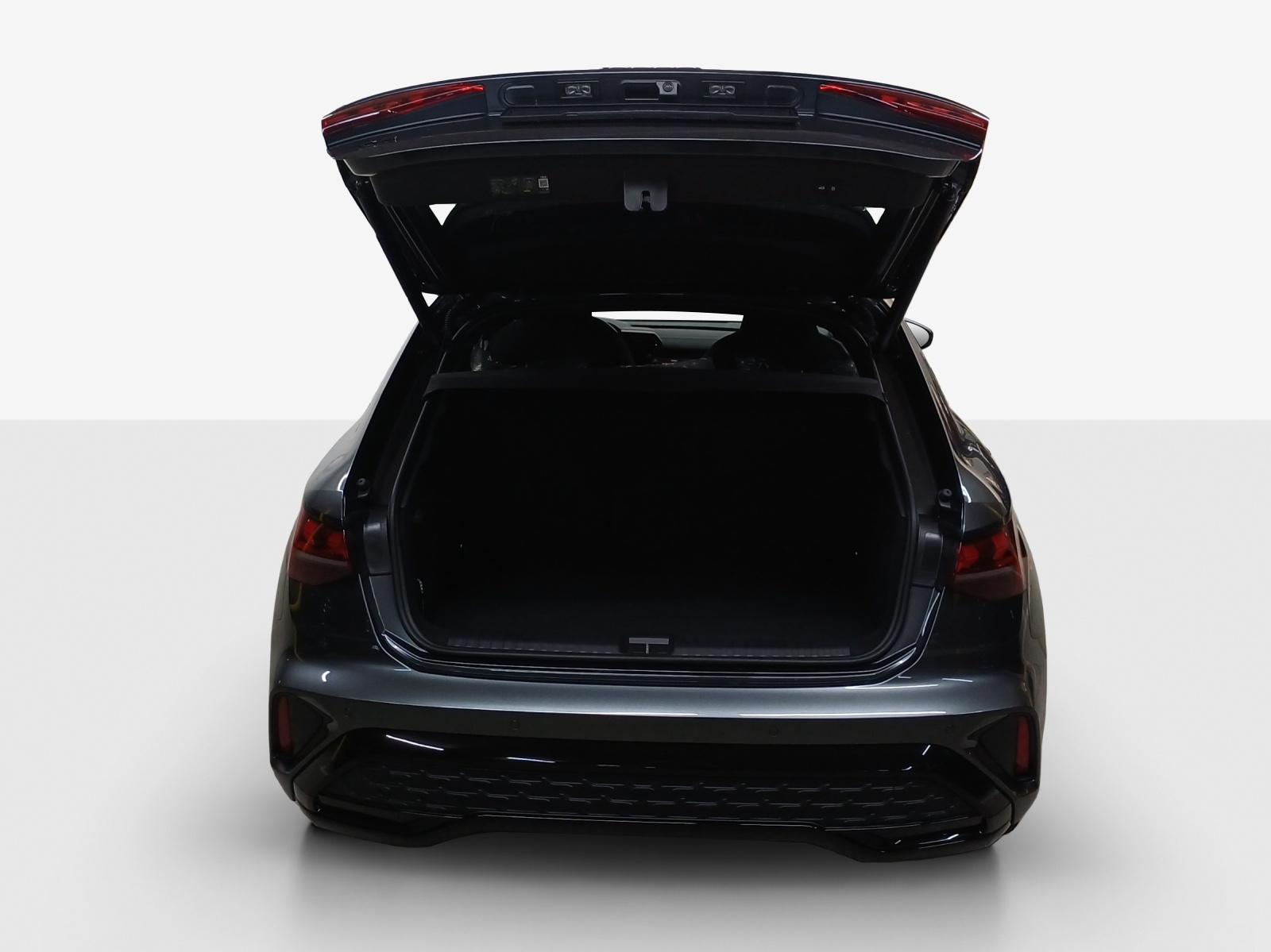 AUDI A3 Sportback TFSI 110 kW S line Attraction S tronic-image-12