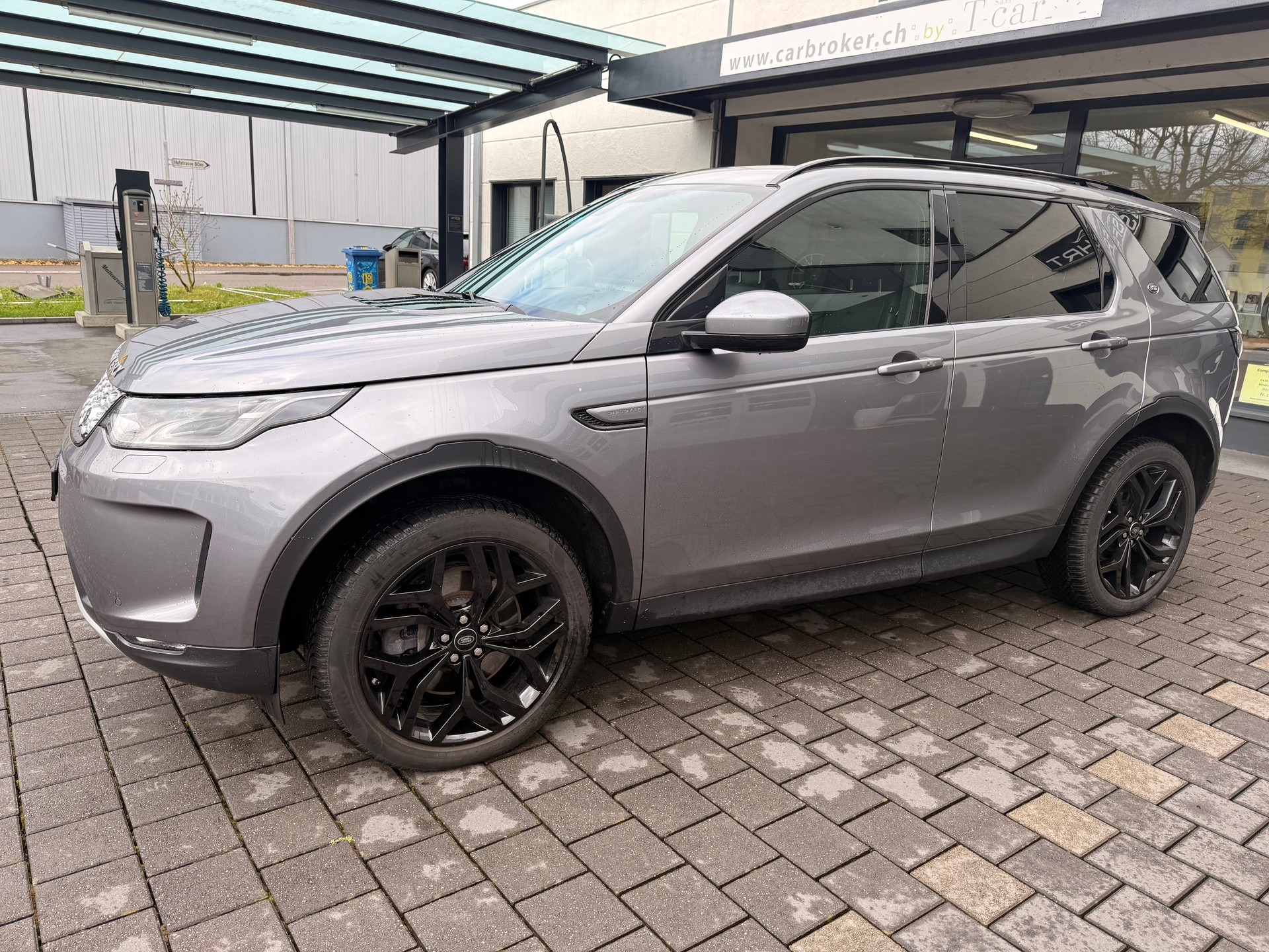 LAND ROVER Discovery Sport D180 2.0D TD4 MHEV SE AWD AT9