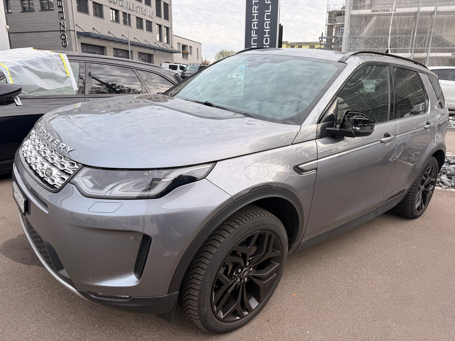 LAND ROVER Discovery Sport D180 2.0D TD4 MHEV SE AWD AT9-image-0