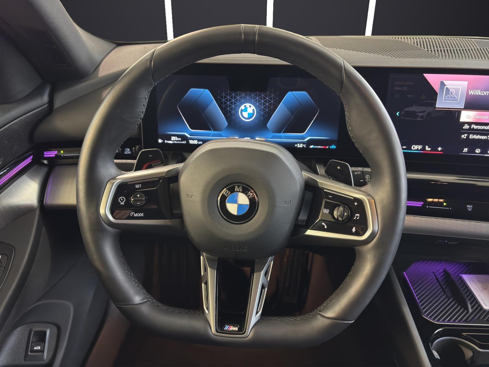 BMW 520d xDrive Touring-image-18
