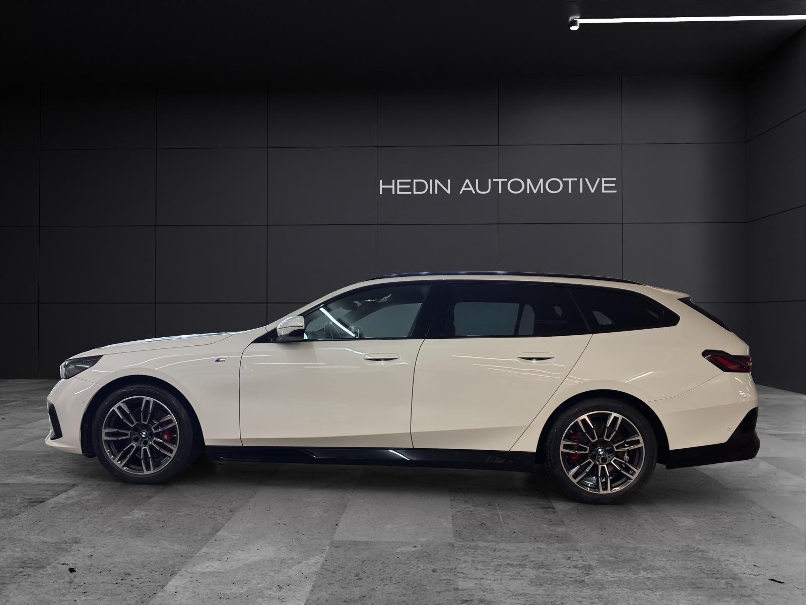 BMW 520d xDrive Touring-image-1